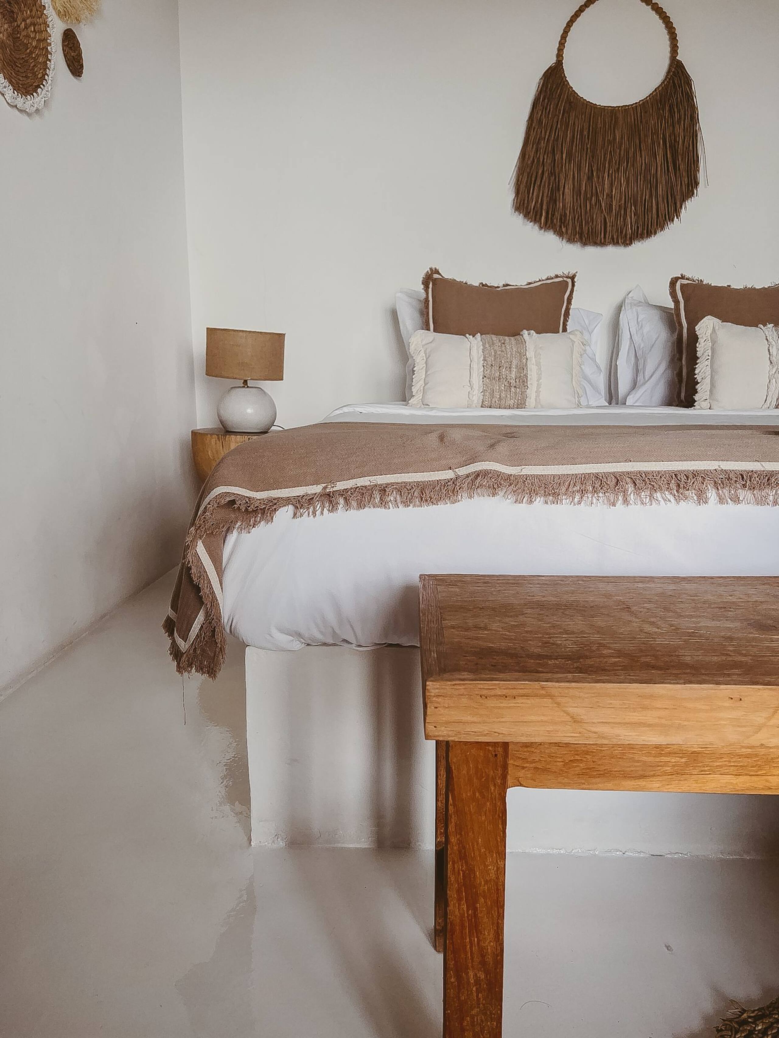 Clifftop villa with Ocean, volcanos & lagoon Views 34