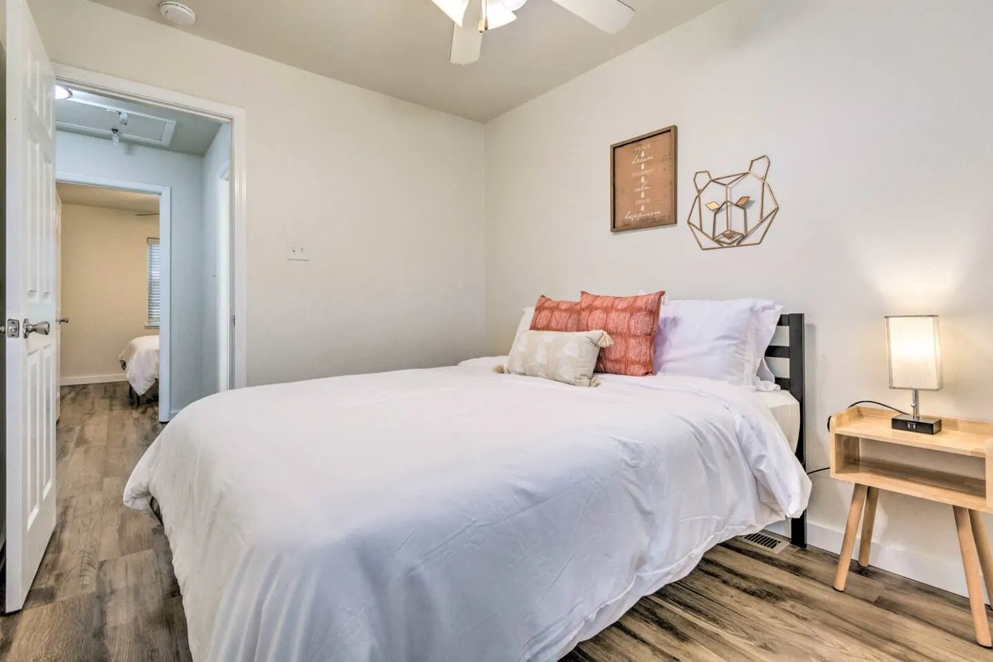 2BR Fully Furnished • 5-Min Walk to UAMS (Best) — photo 5