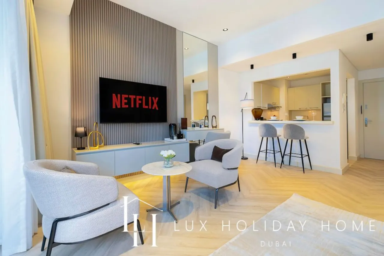 LUX The Silverene Marina View Studio 1 2