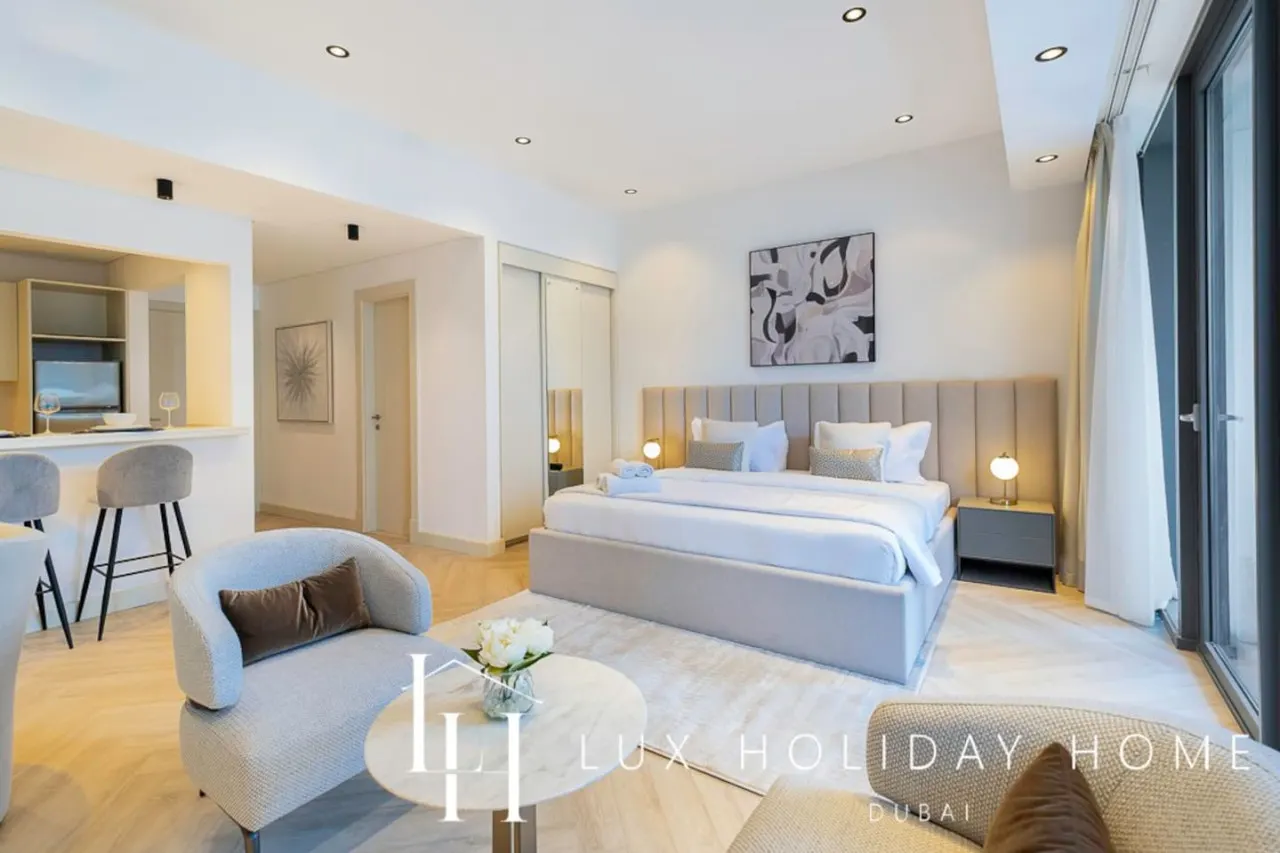 LUX The Silverene Marina View Studio 1 13