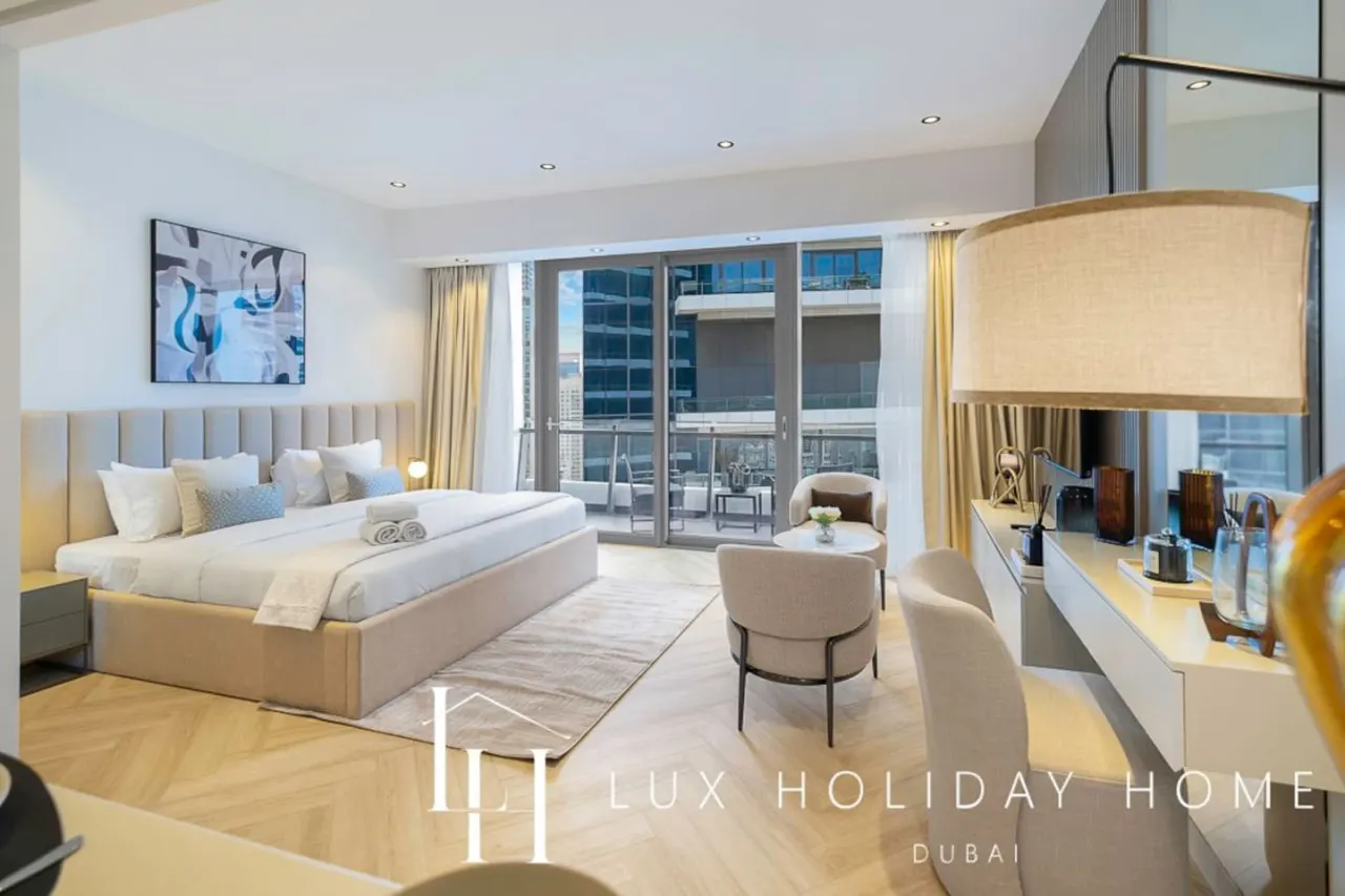 LUX The Silverene Marina View Studio 1 8