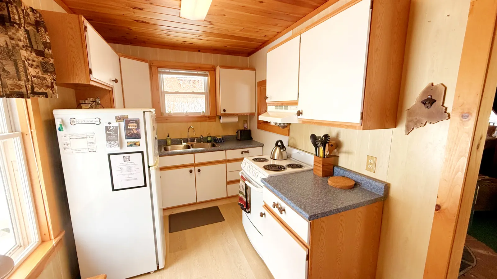 Blue Bear Cabin 6