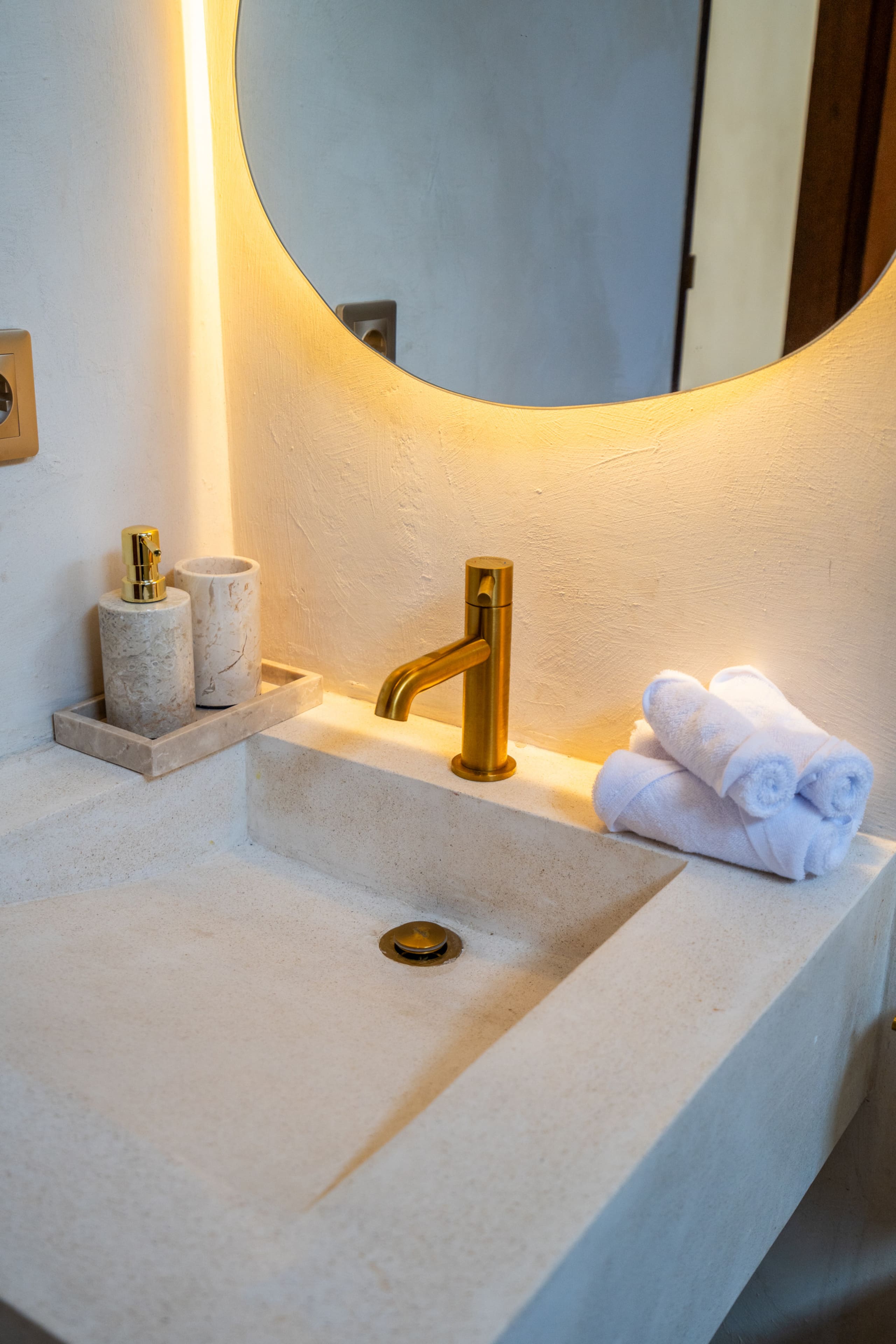 Casa Admire Villas: Chic 2-BR Villa Bali 24