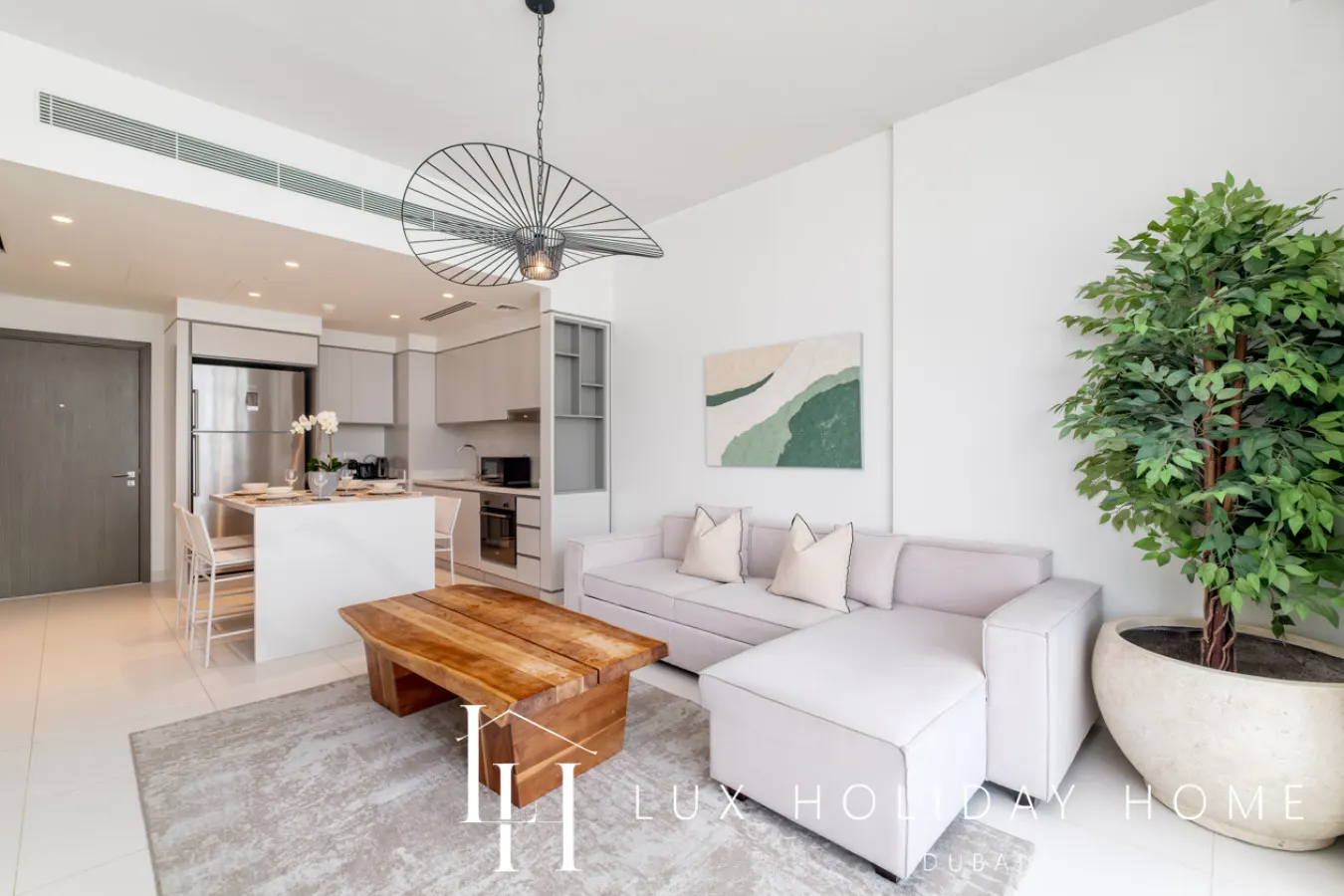 LUX The Luxury Sunrise Beachfront Suite 1 3
