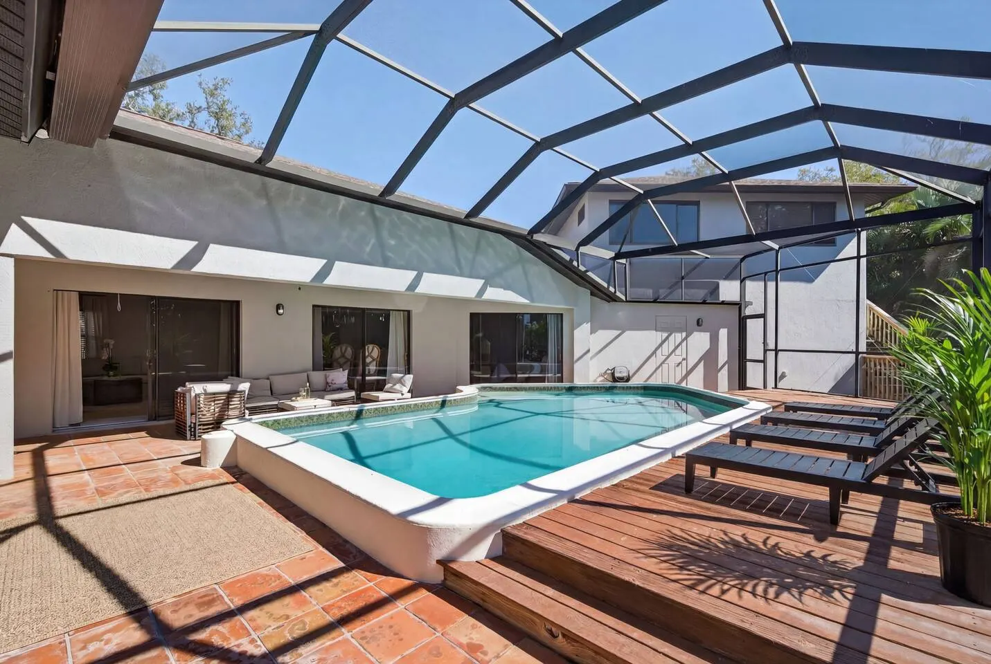 Sand & Sea Retreat, Private Heated Pool 5