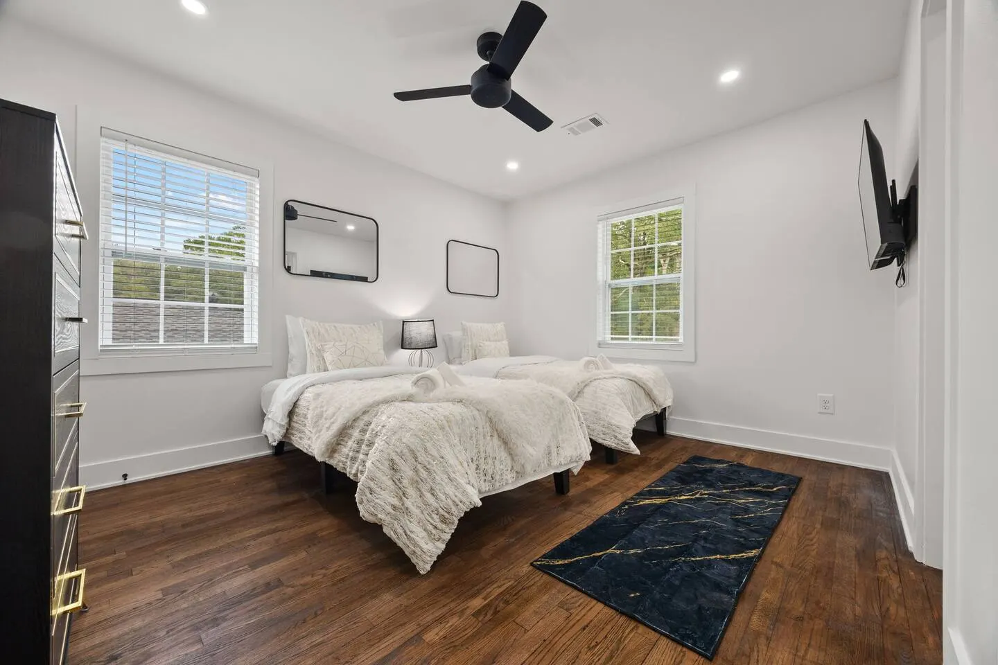 Westside ATL Retreat Near Stadium & Downtown 16