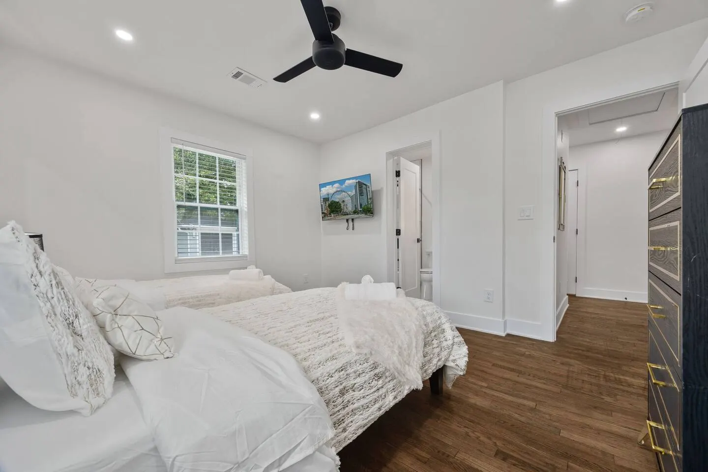 Westside ATL Retreat Near Stadium & Downtown 17