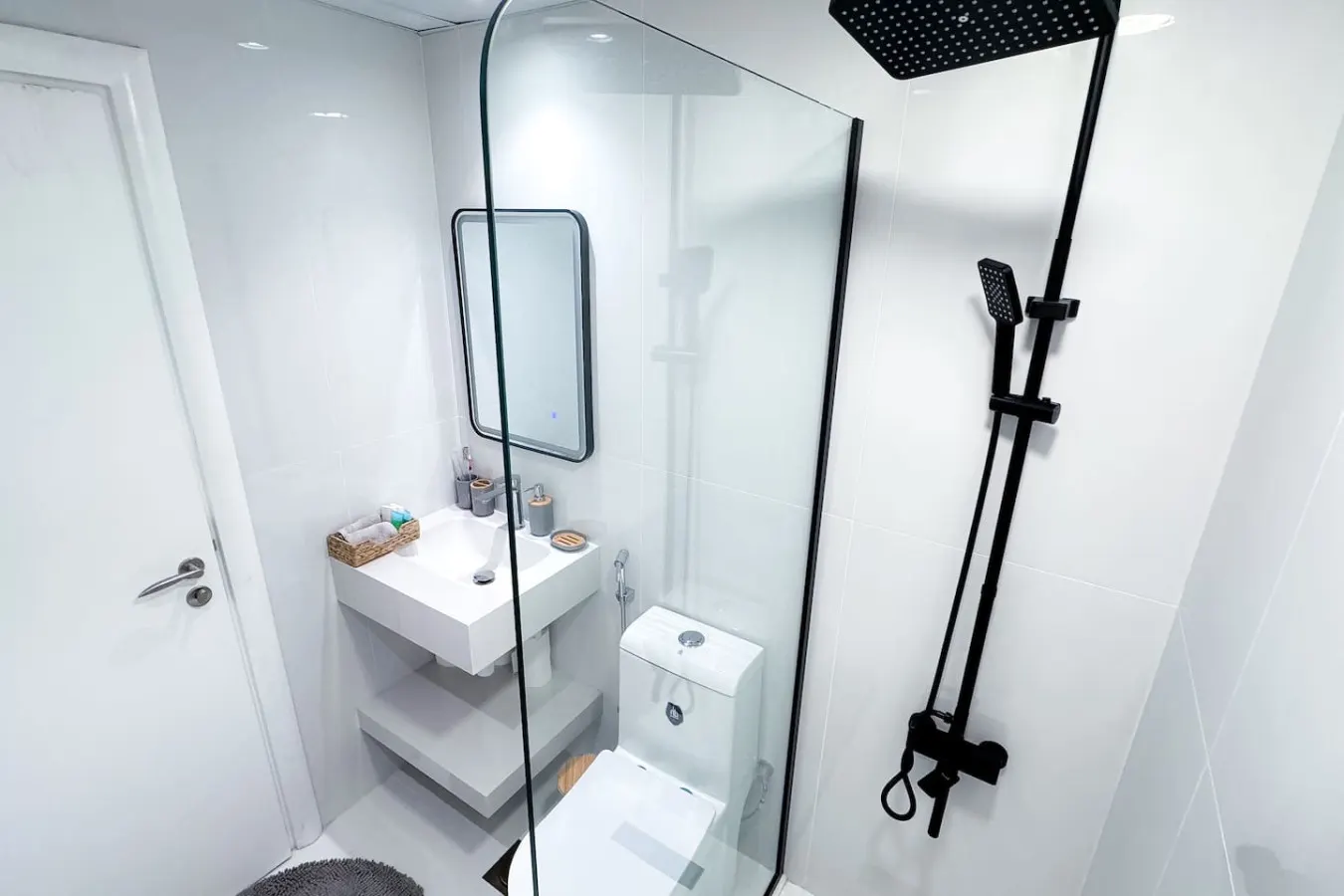 Dubai Marina - Modern Design Studio Apartment 13