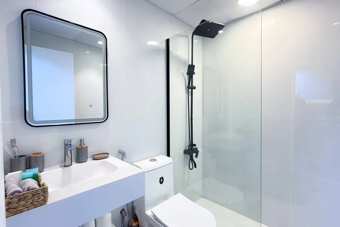 Dubai Marina - Modern Design Studio Apartment 14