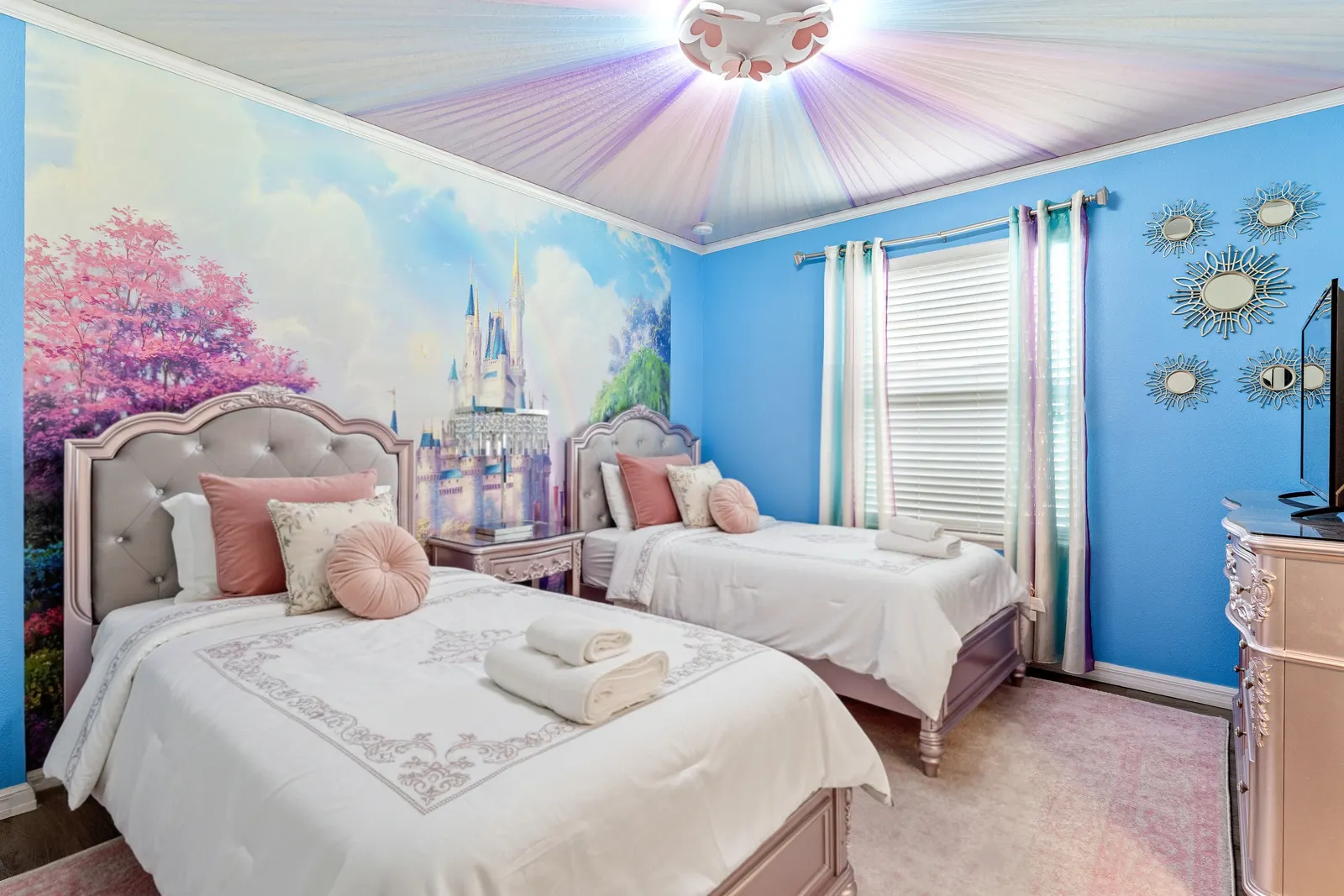Mario Loft+Slide Sleeps 26 Disney & Epic Free Pool 18