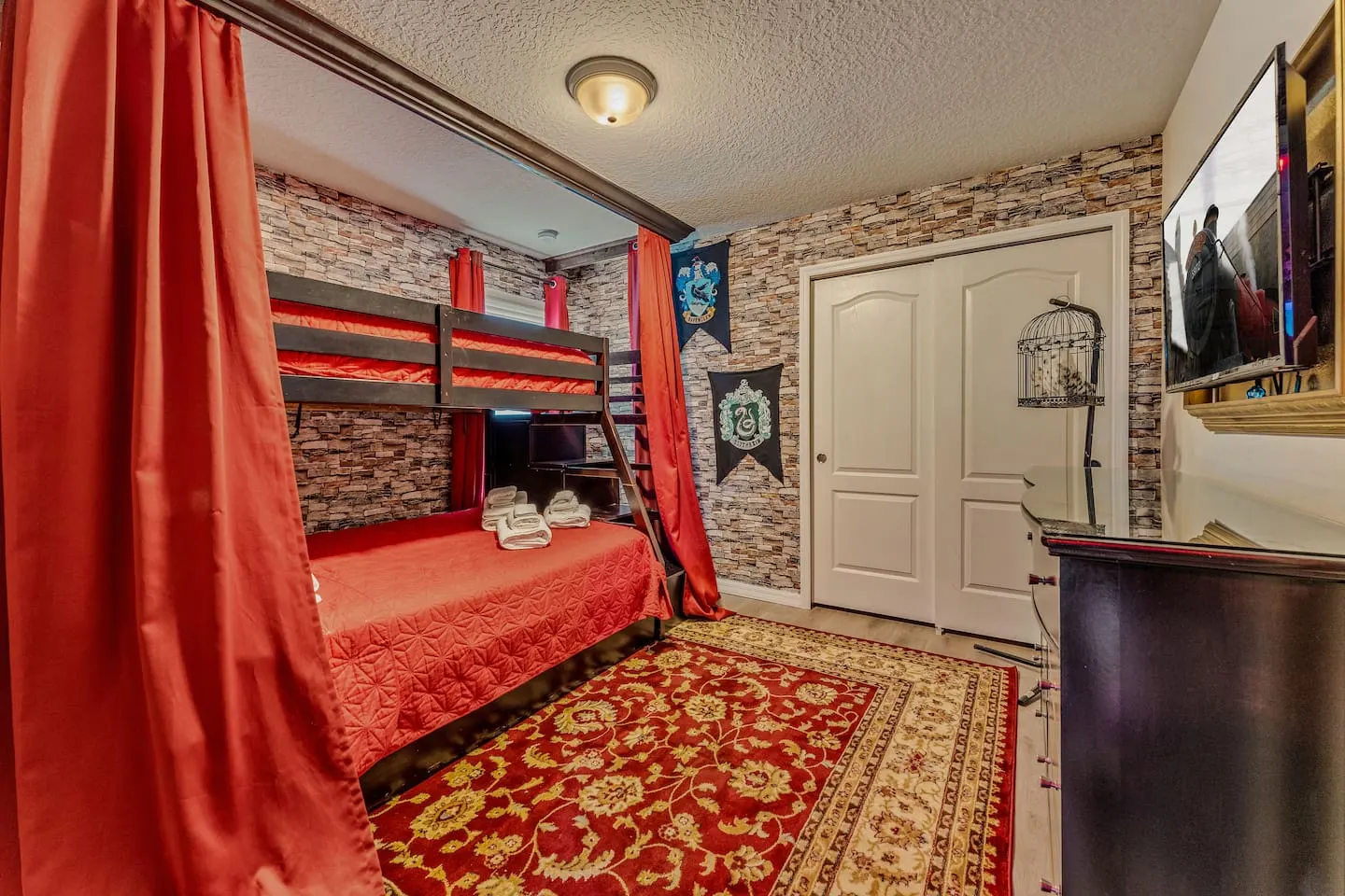 Mario Loft+Slide Sleeps 26 Disney & Epic Free Pool 19