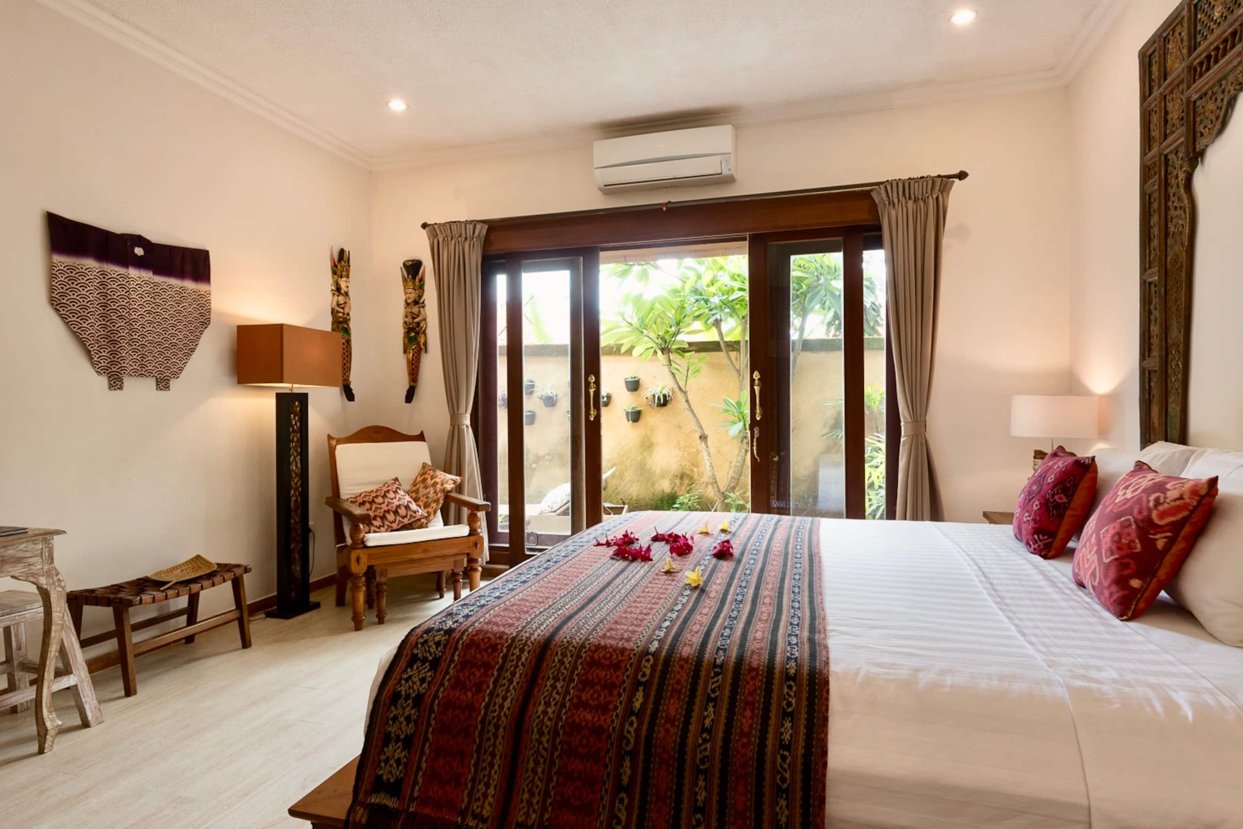VILLA IBU 3 BDRM POOL VILLA, Close to Beach 12
