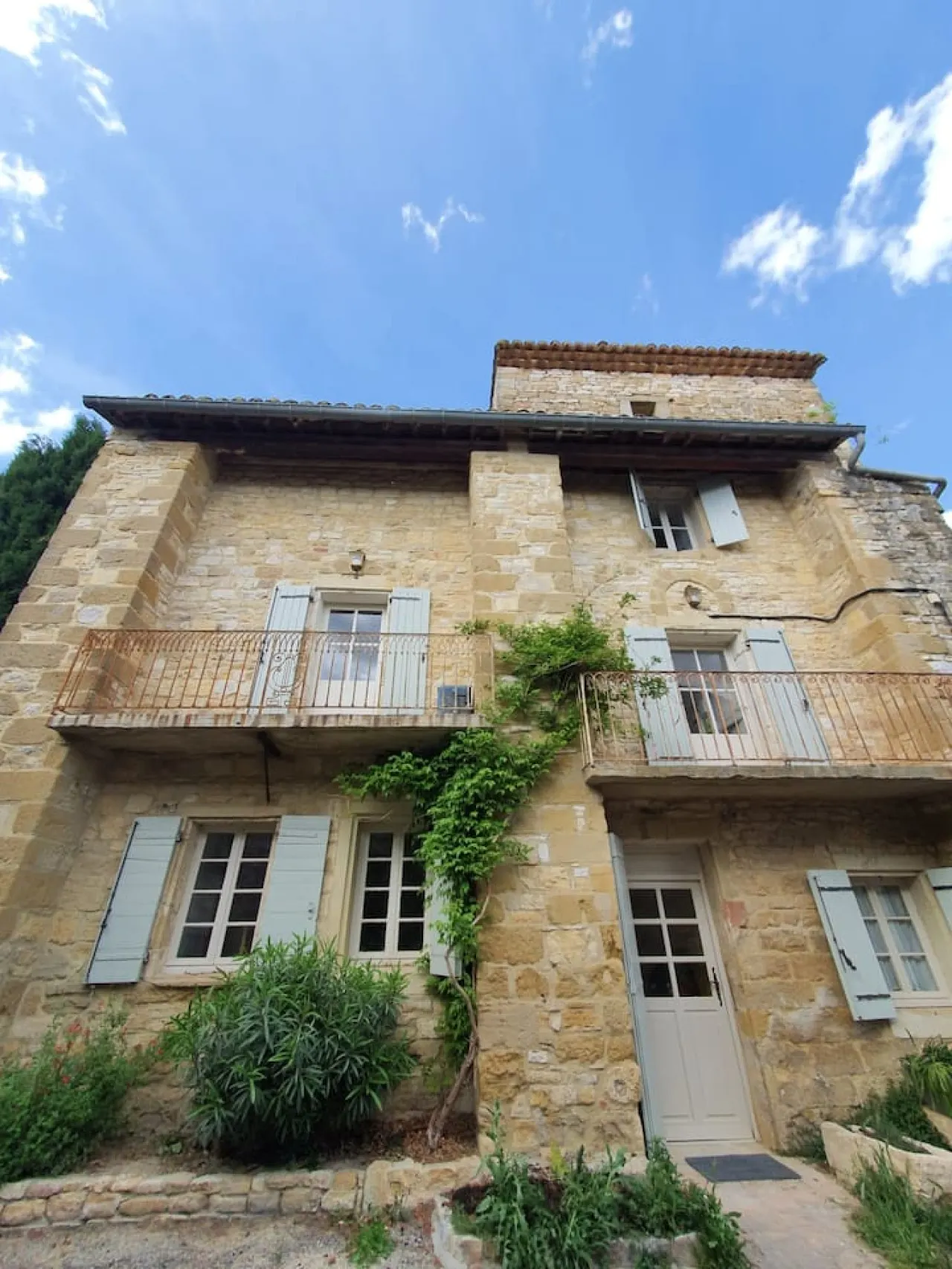 Charmante maison de village paisible avec piscine — photo 2