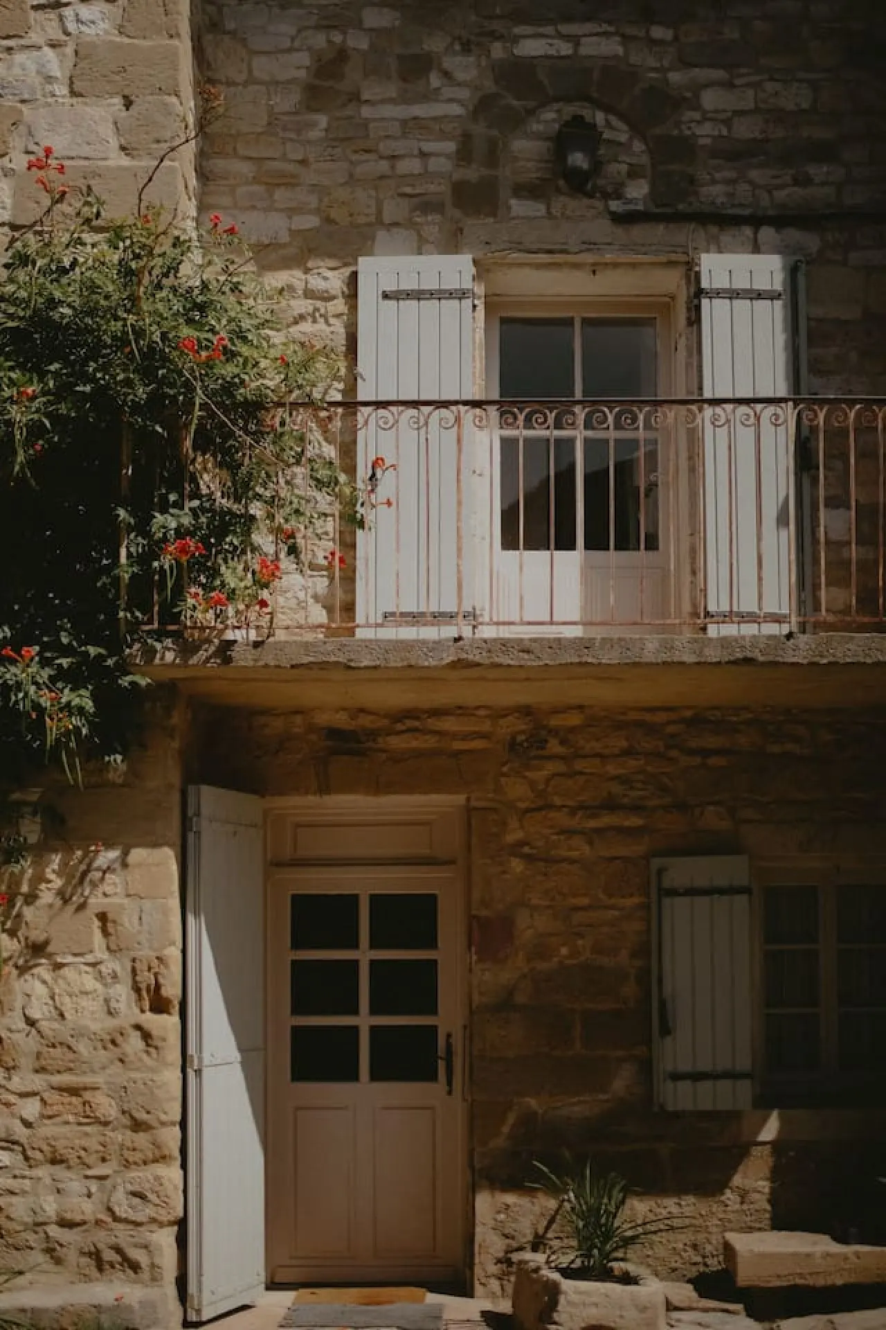 Charmante maison de village paisible avec piscine 6