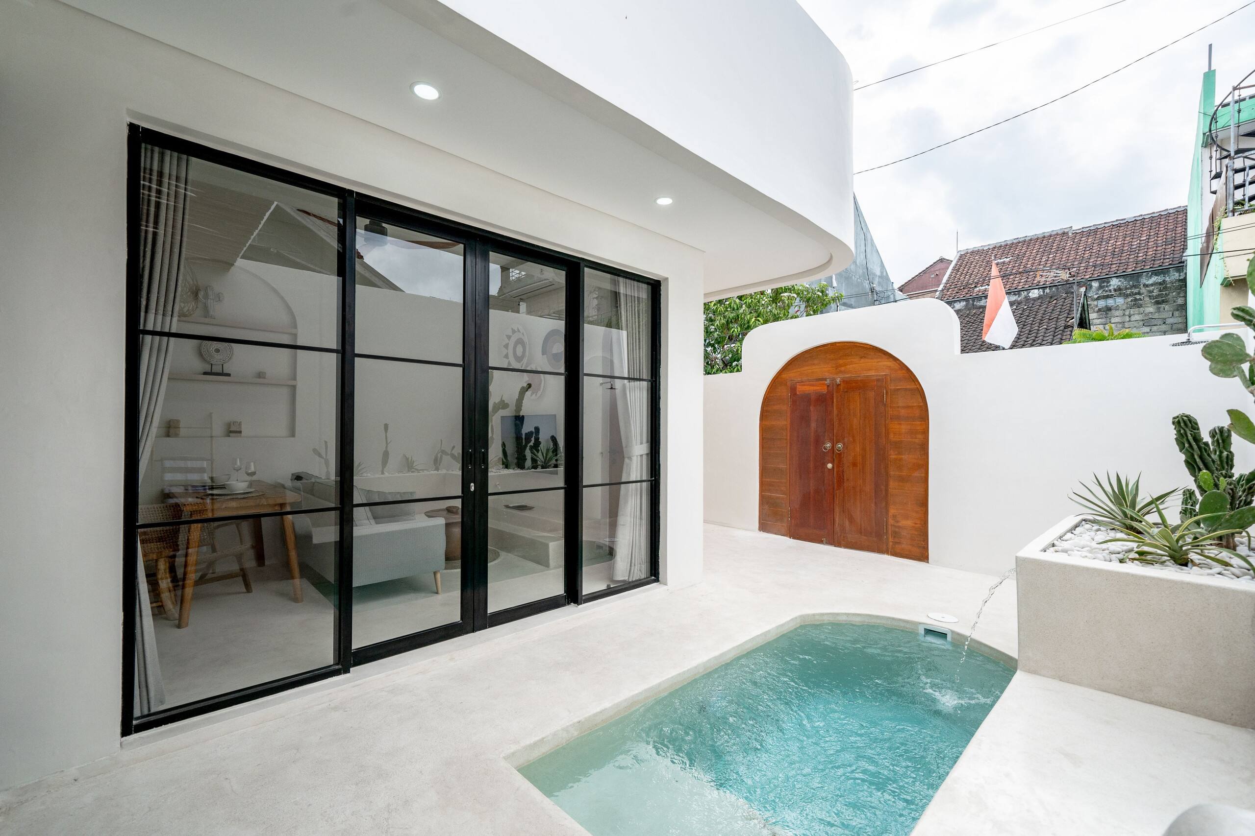 Modern Minimalist Villa in Quiet Residential Area 22