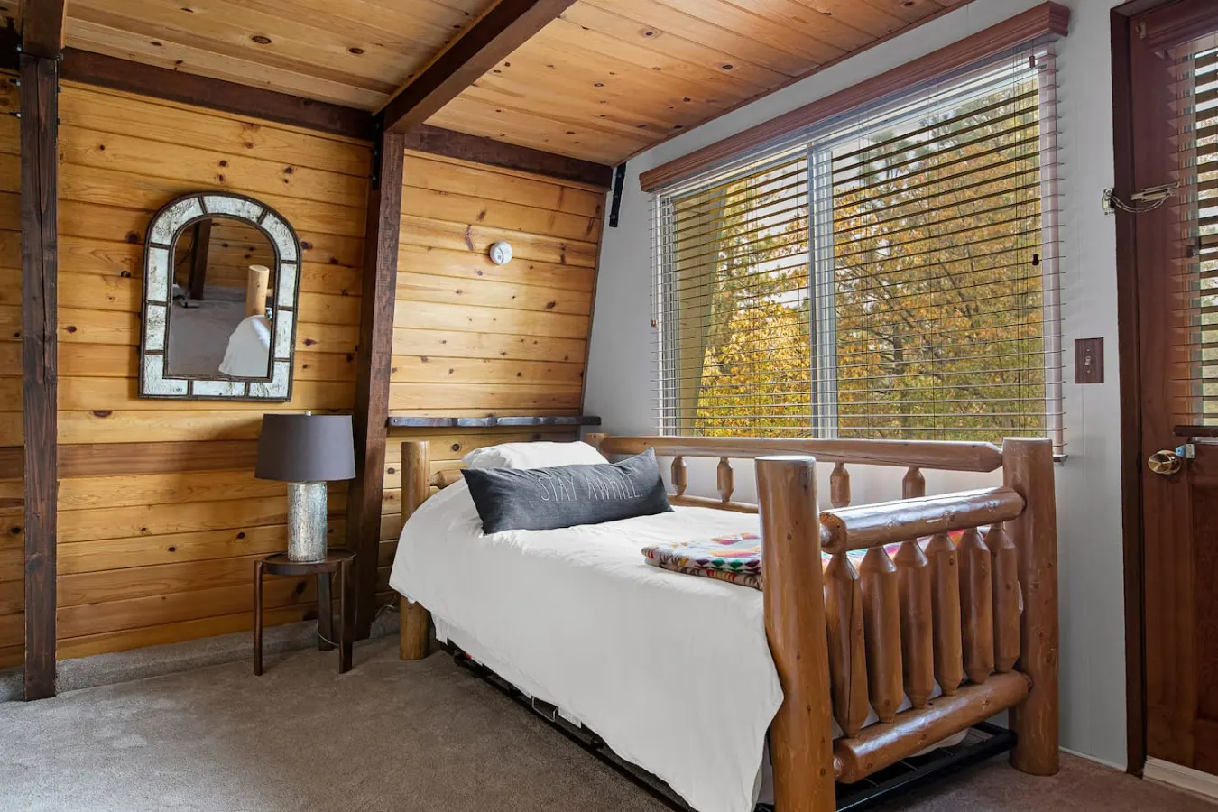 Alta Vista Gambrel Cabin w Hot Tub in Moonridge 19