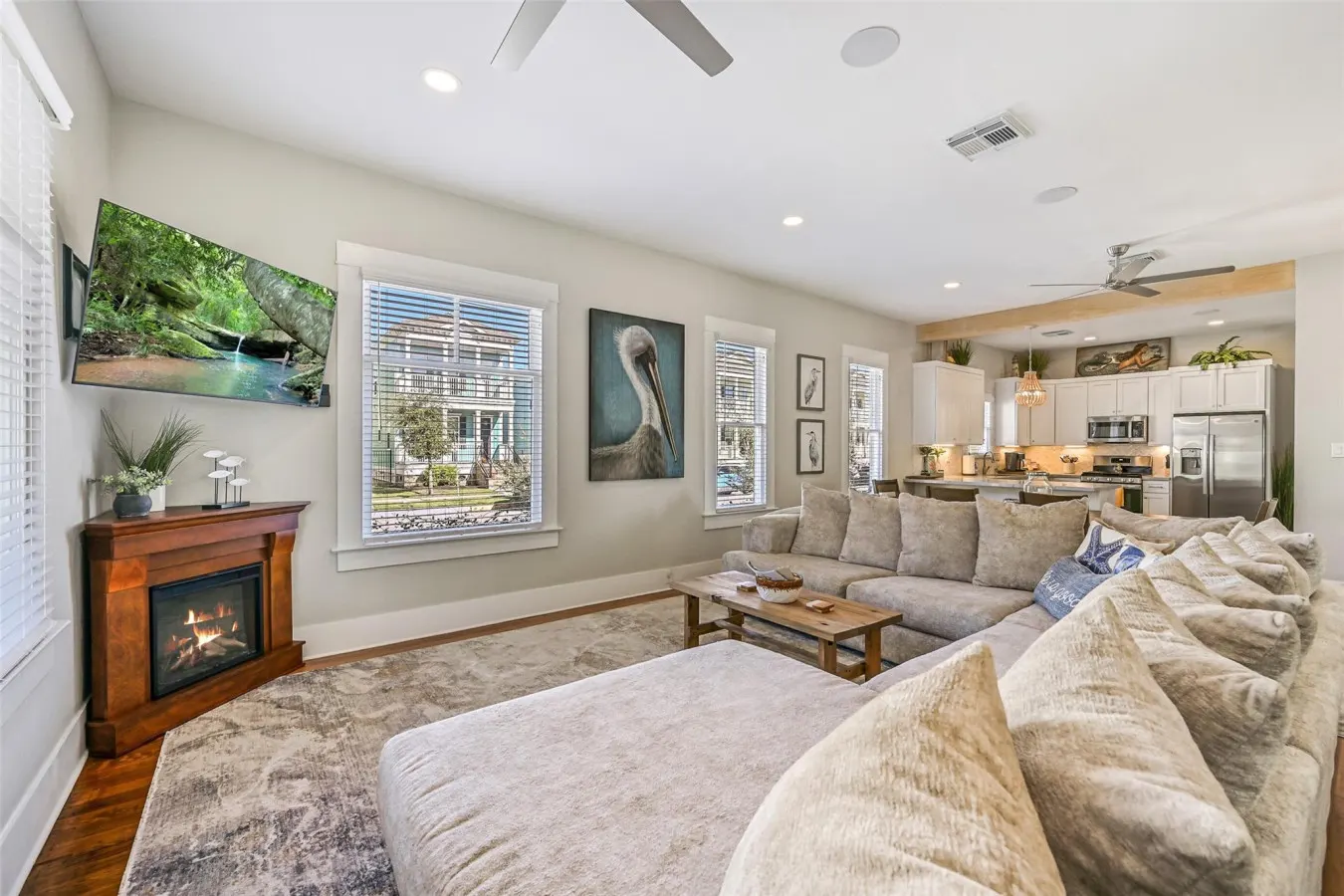 Magnolia Manor a Spacious Beach Retreat w/ Hot Tub — photo 2
