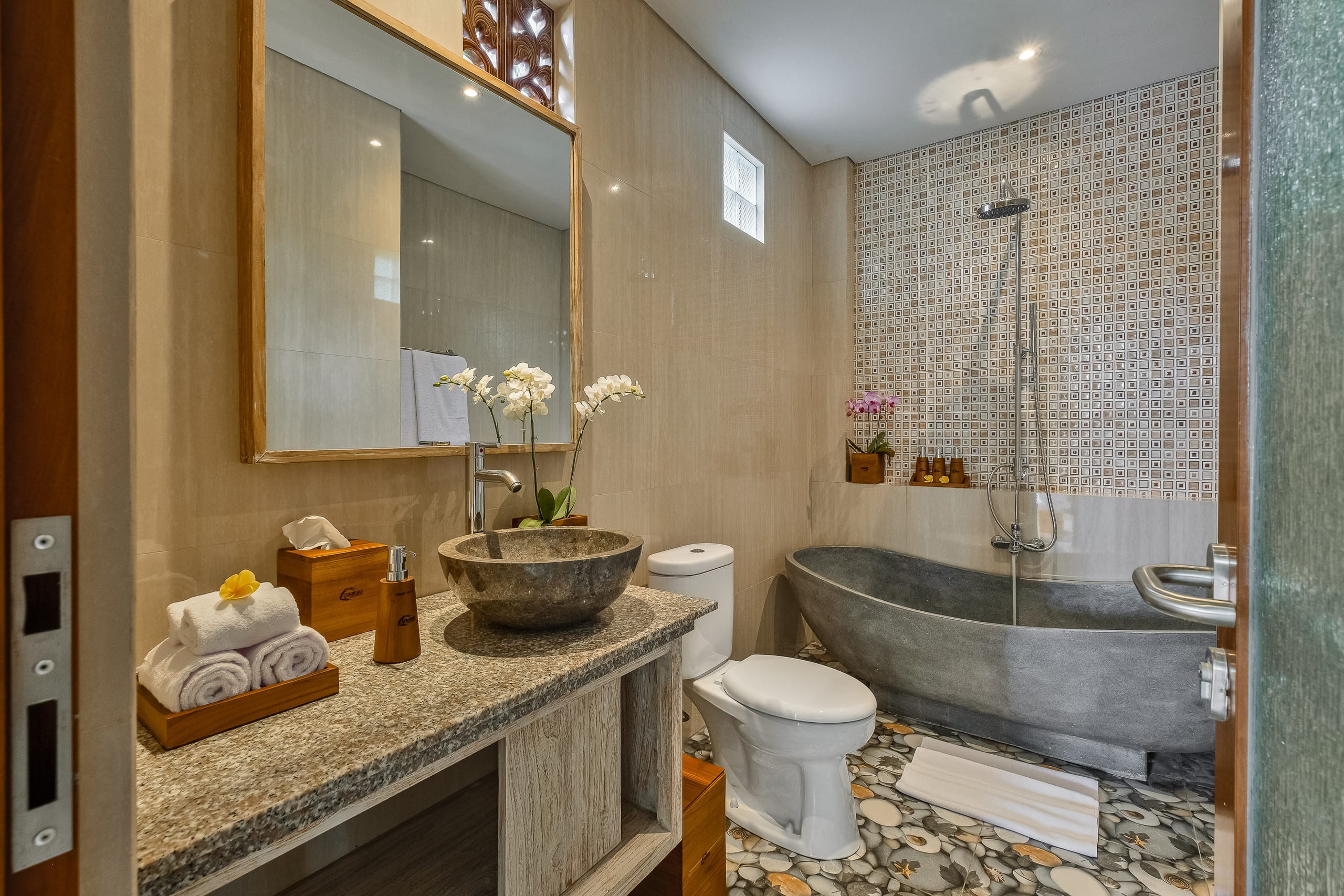 Deluxe Room in Hidden Oasis of Ubud 6
