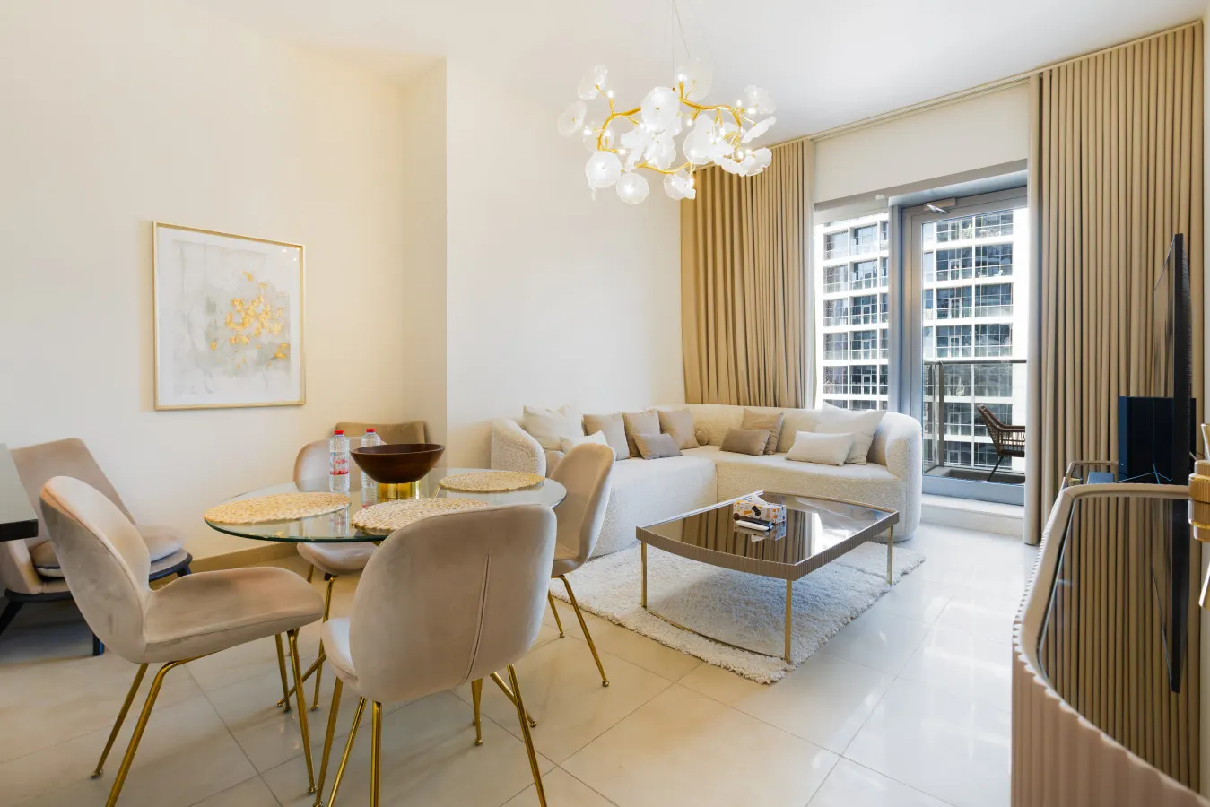 Stunning 1BR with Breathtaking Views of Dubai Marina 1