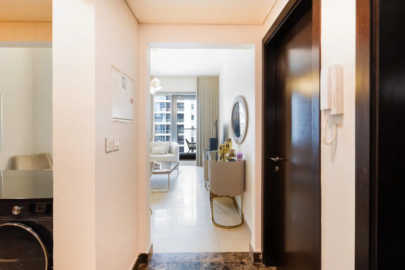 Stunning 1BR with Breathtaking Views of Dubai Marina 18