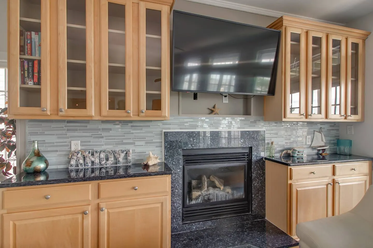 Perfect Beach Home w/ Ocean Views! Sleeps 10! 15