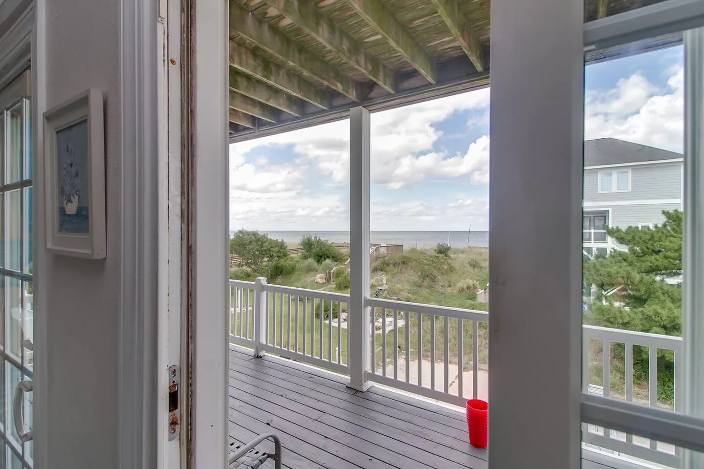 Perfect Beach Home w/ Ocean Views! Sleeps 10! 16