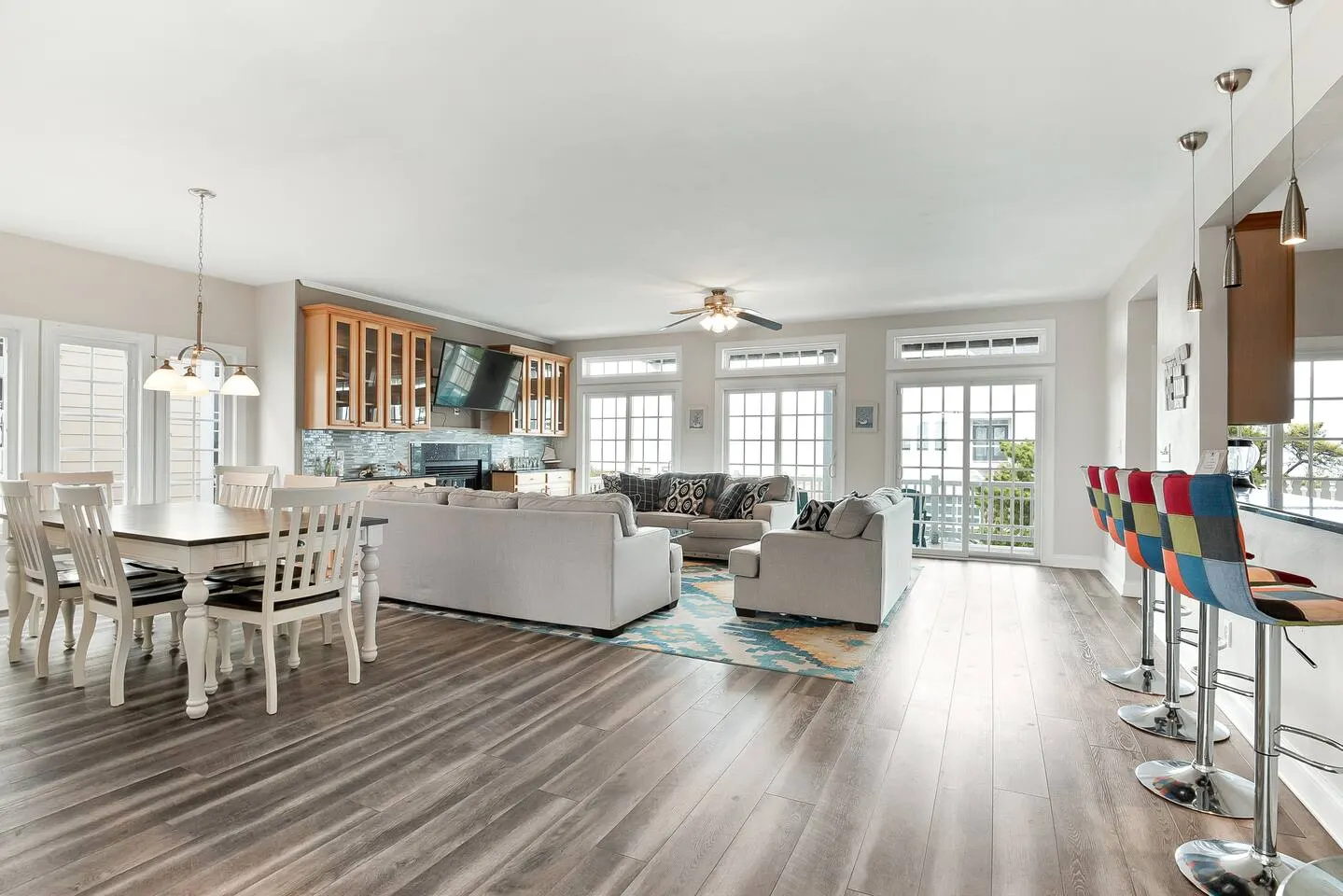 Perfect Beach Home w/ Ocean Views! Sleeps 10! 8
