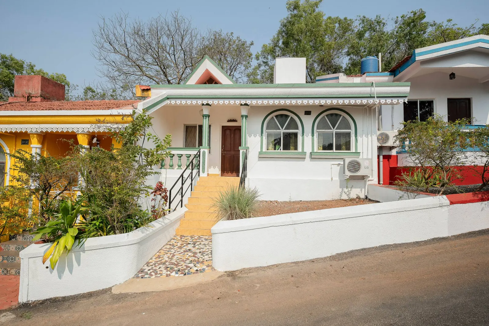 Entire 1BHK Villa Pool Anjuna, 10 Min Beach 2