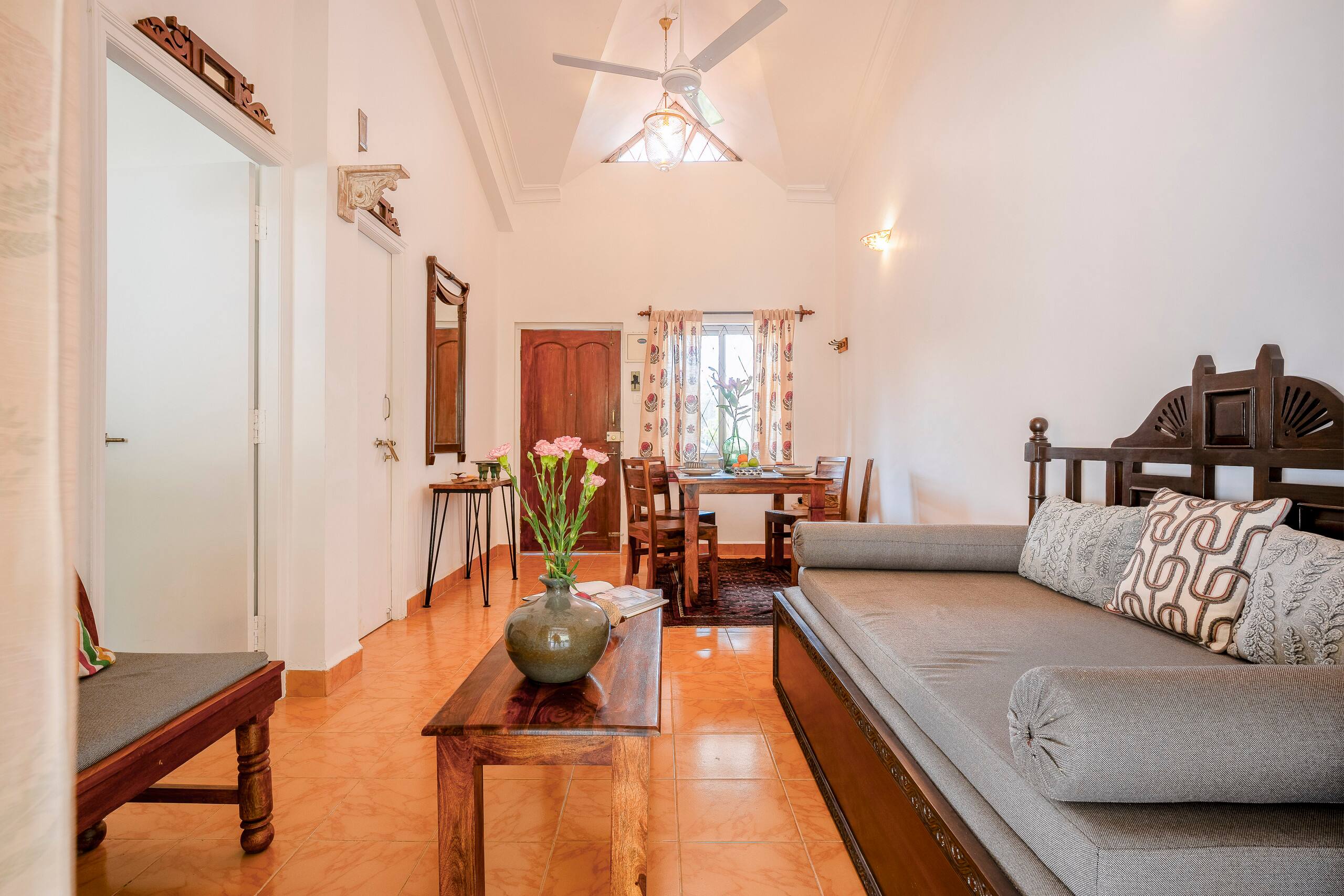Entire 1BHK Villa | Pool | Anjuna, 10 Min Beach 10