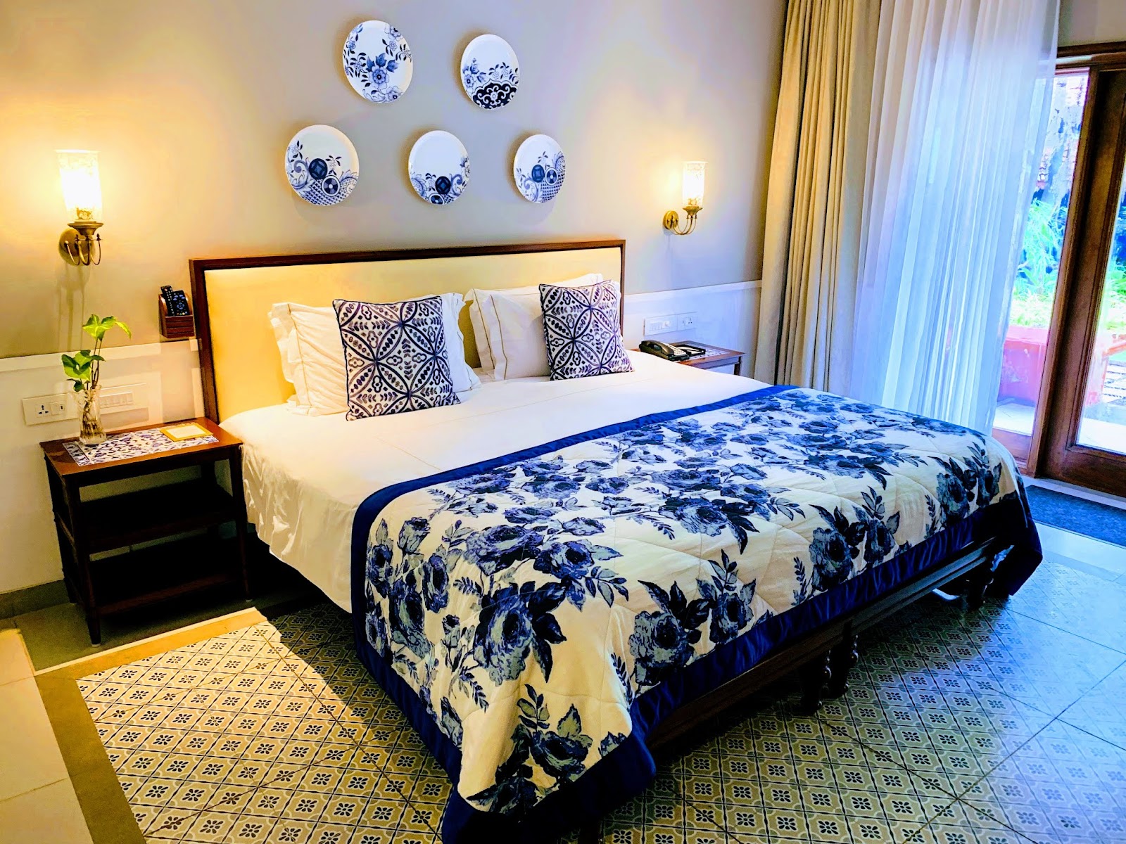 108 Peaceful Vibe Opp Taj Holiday Village 2