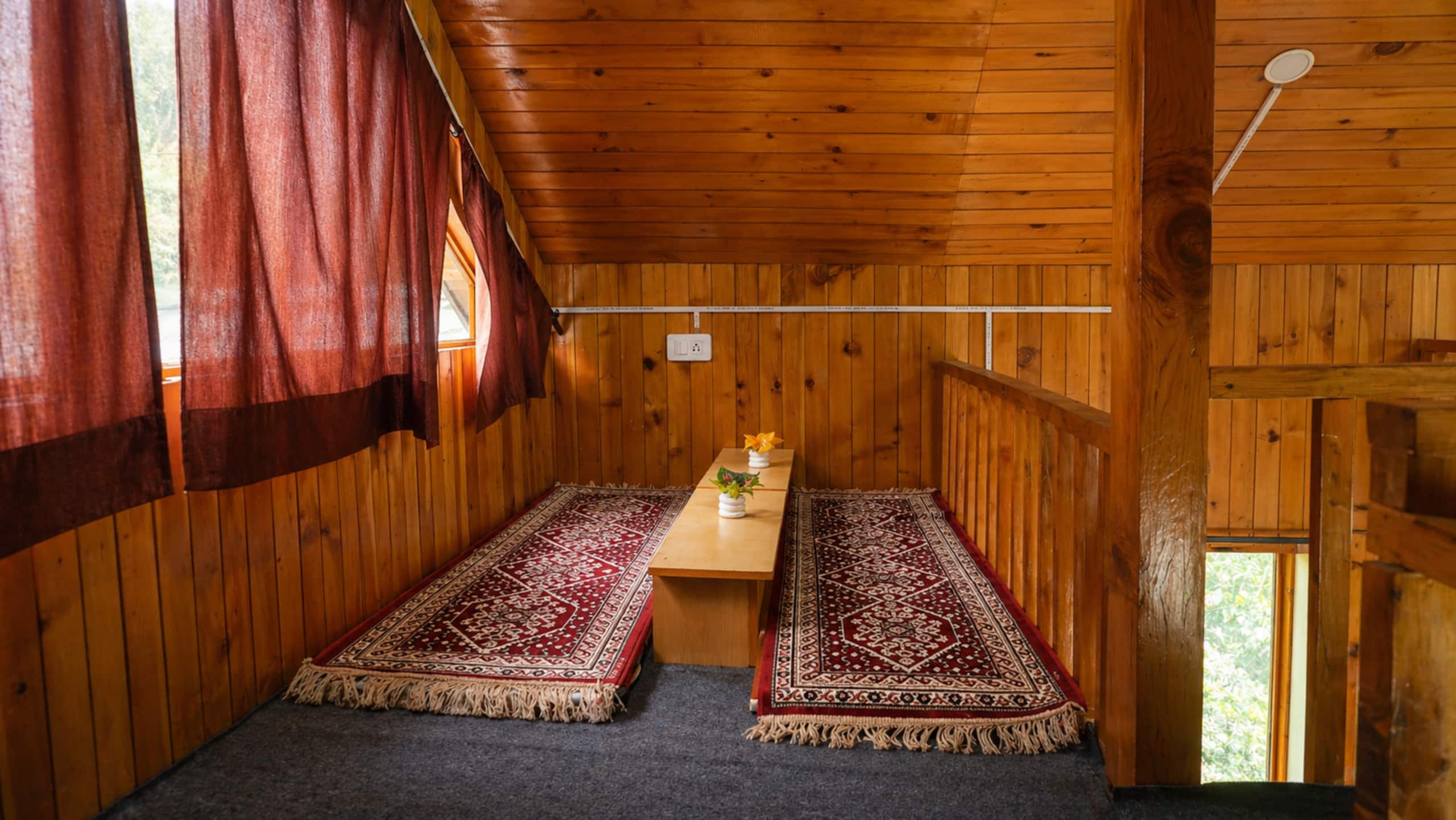 Cozy Treehouse in Jibhi By HimalayanTradition 10