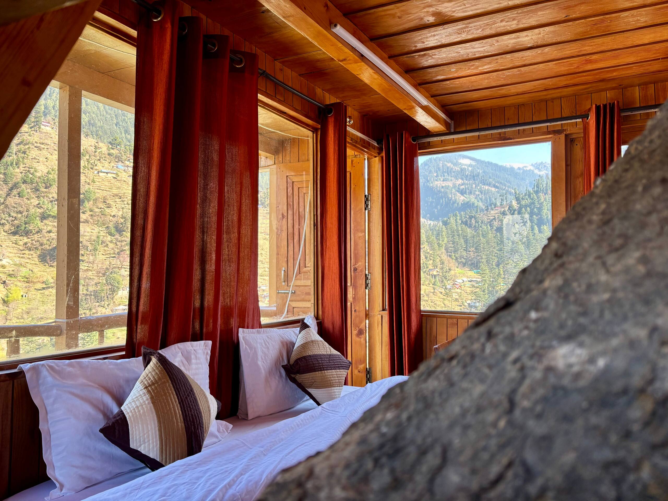 Cozy Treehouse in Jibhi By HimalayanTradition 14