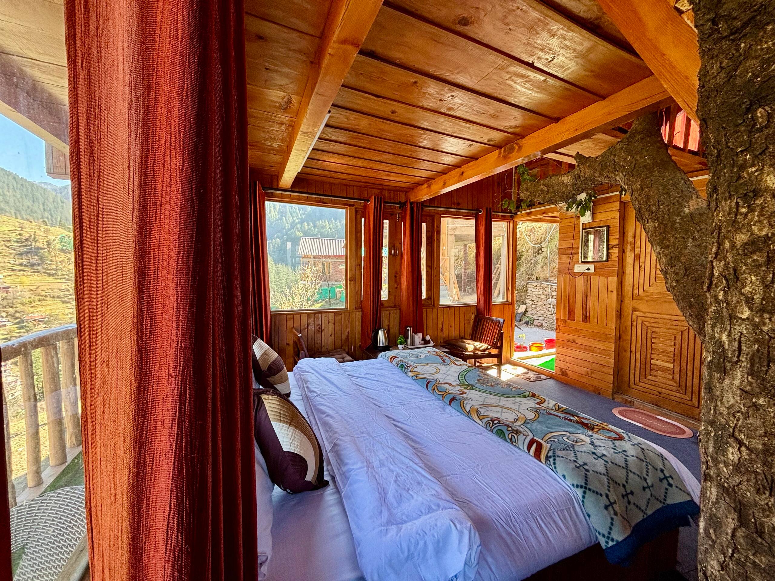Cozy Treehouse in Jibhi By HimalayanTradition 17
