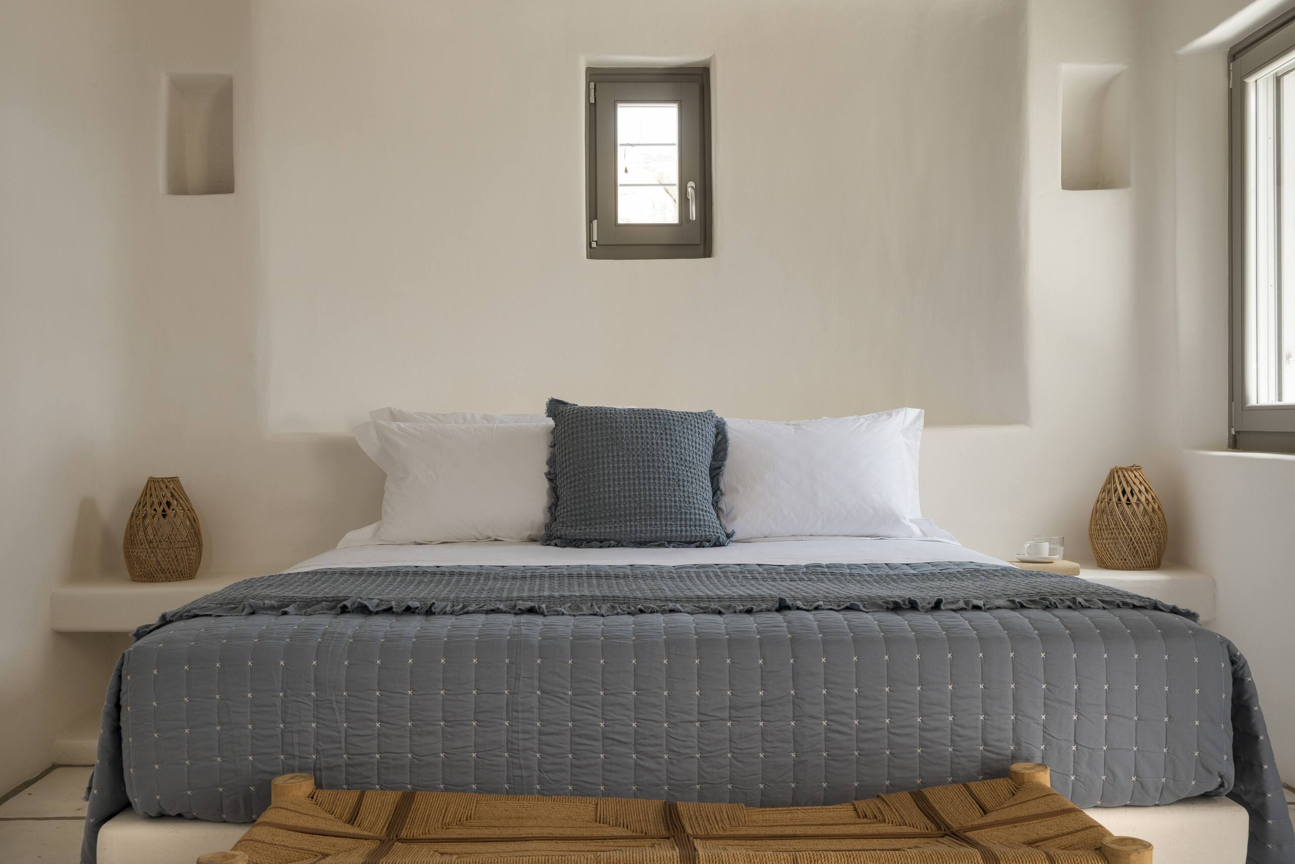 Seafront 9bdr Serenity in Mykonos 14
