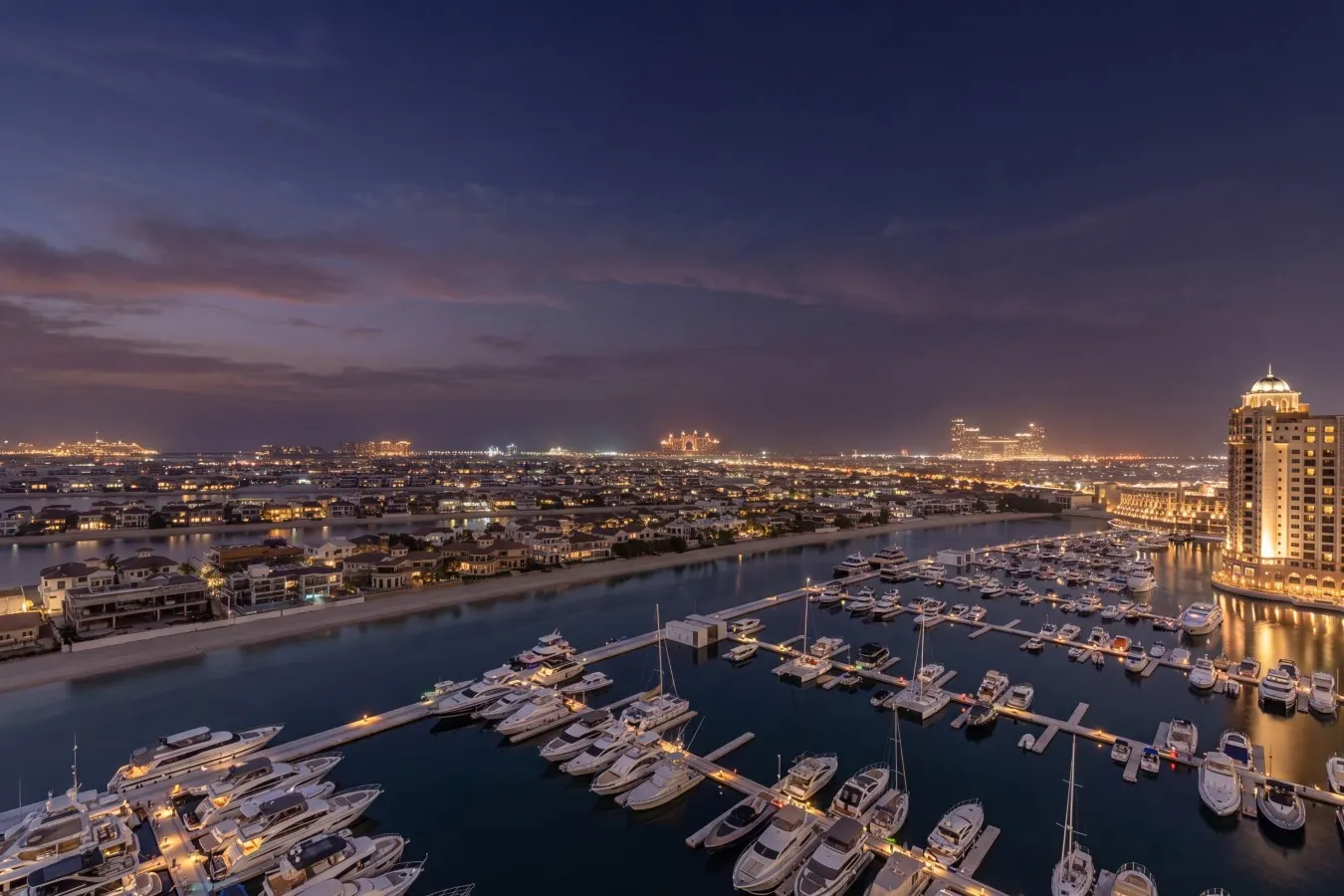 Palm Home next to Nakheel Mall w/ Private Beach 15
