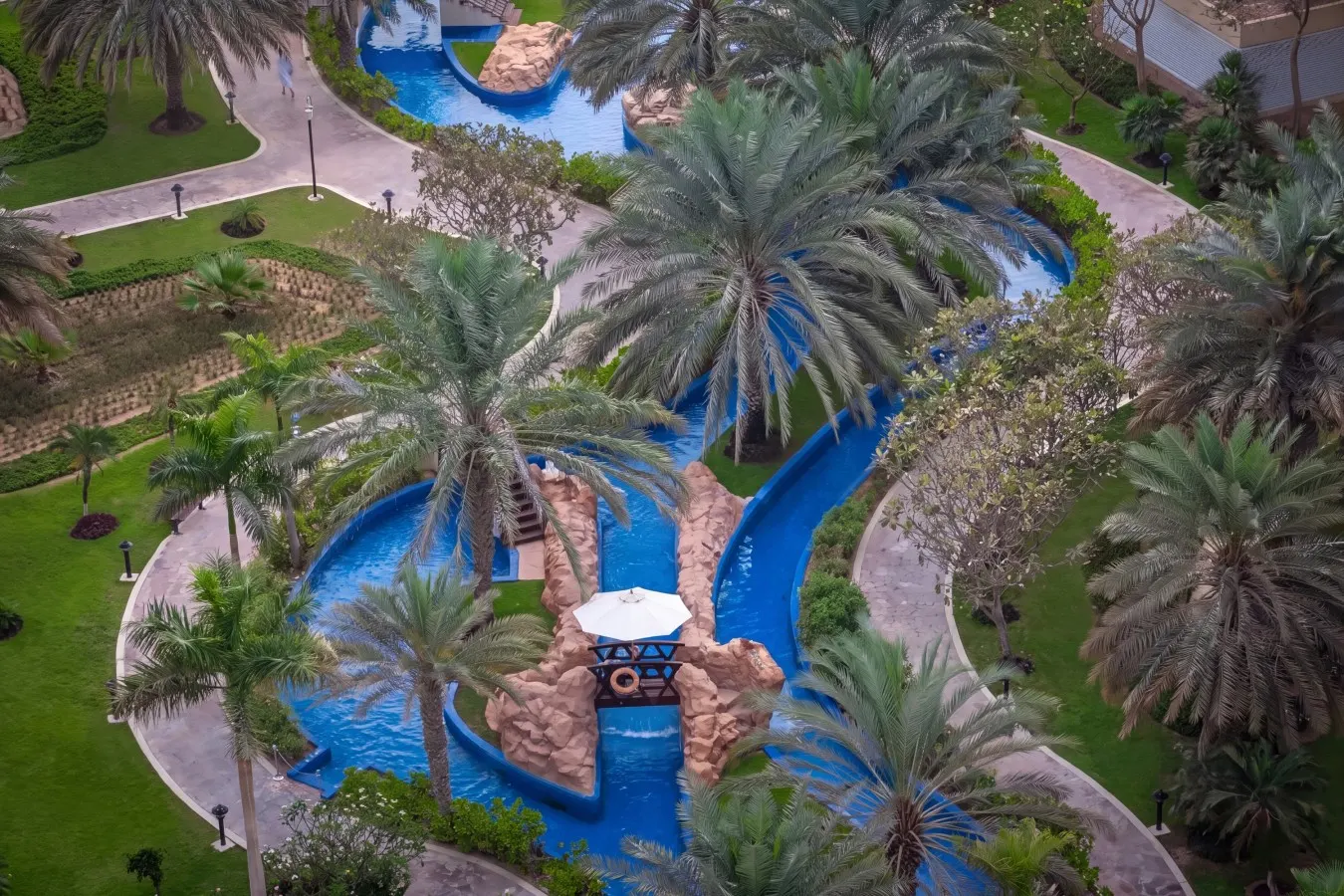 Palm Home next to Nakheel Mall w/ Private Beach 20