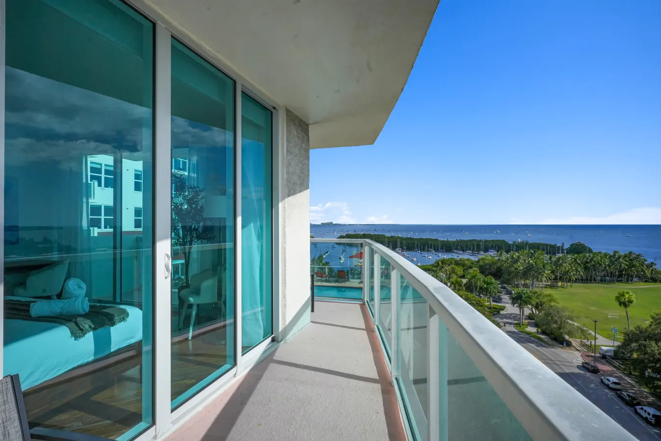 SF Wake by the Waves. Drift into Calm. Large Balcony 2