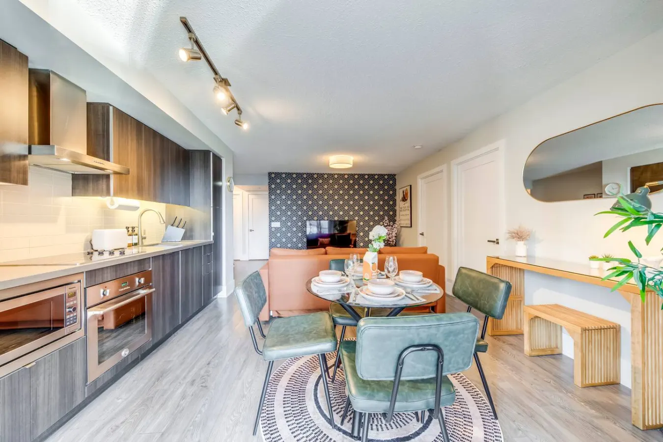 Designer 2BR Corner Suite Balcony Sleeps 5 18