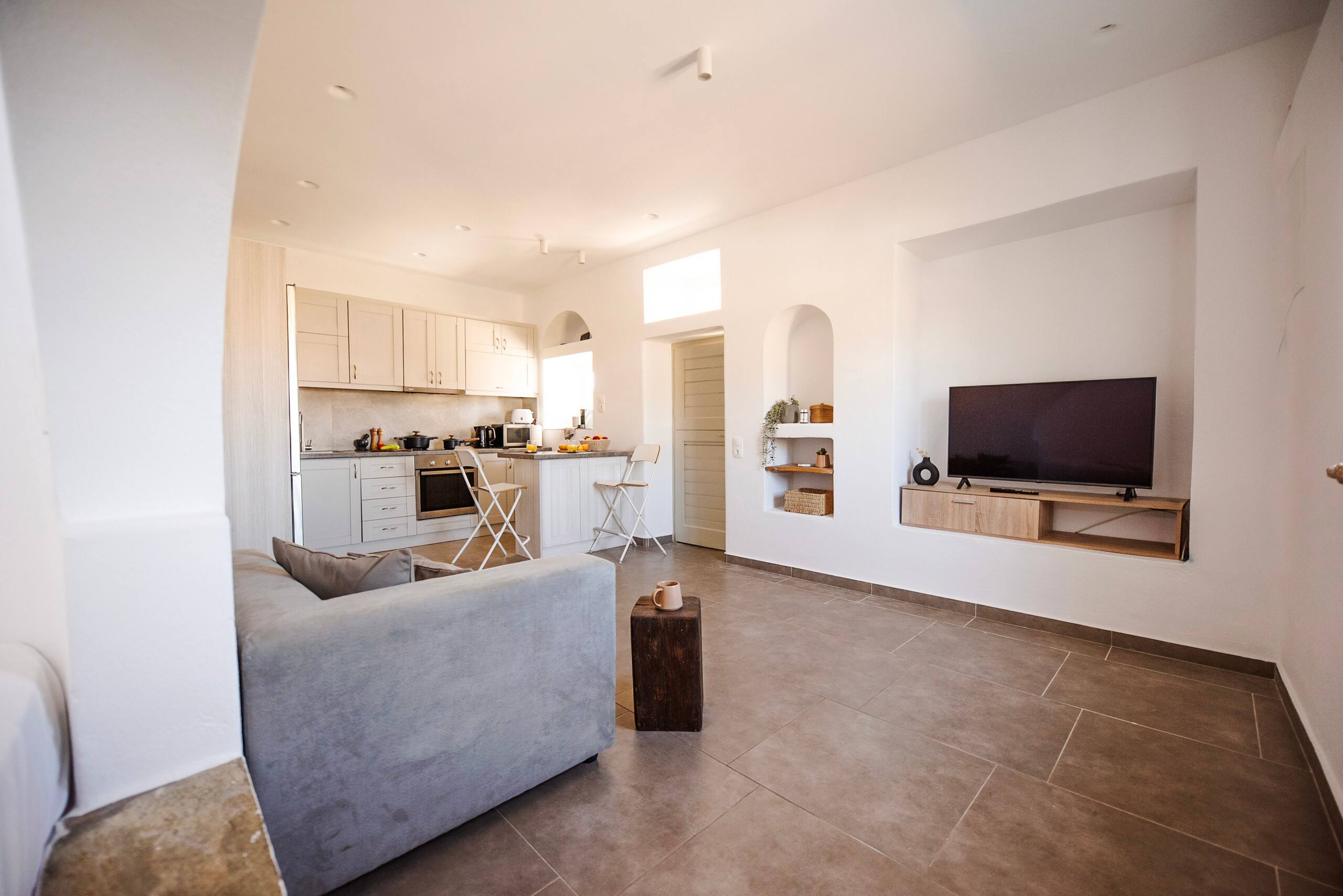 Little white house \nphiliris_mykonos 16