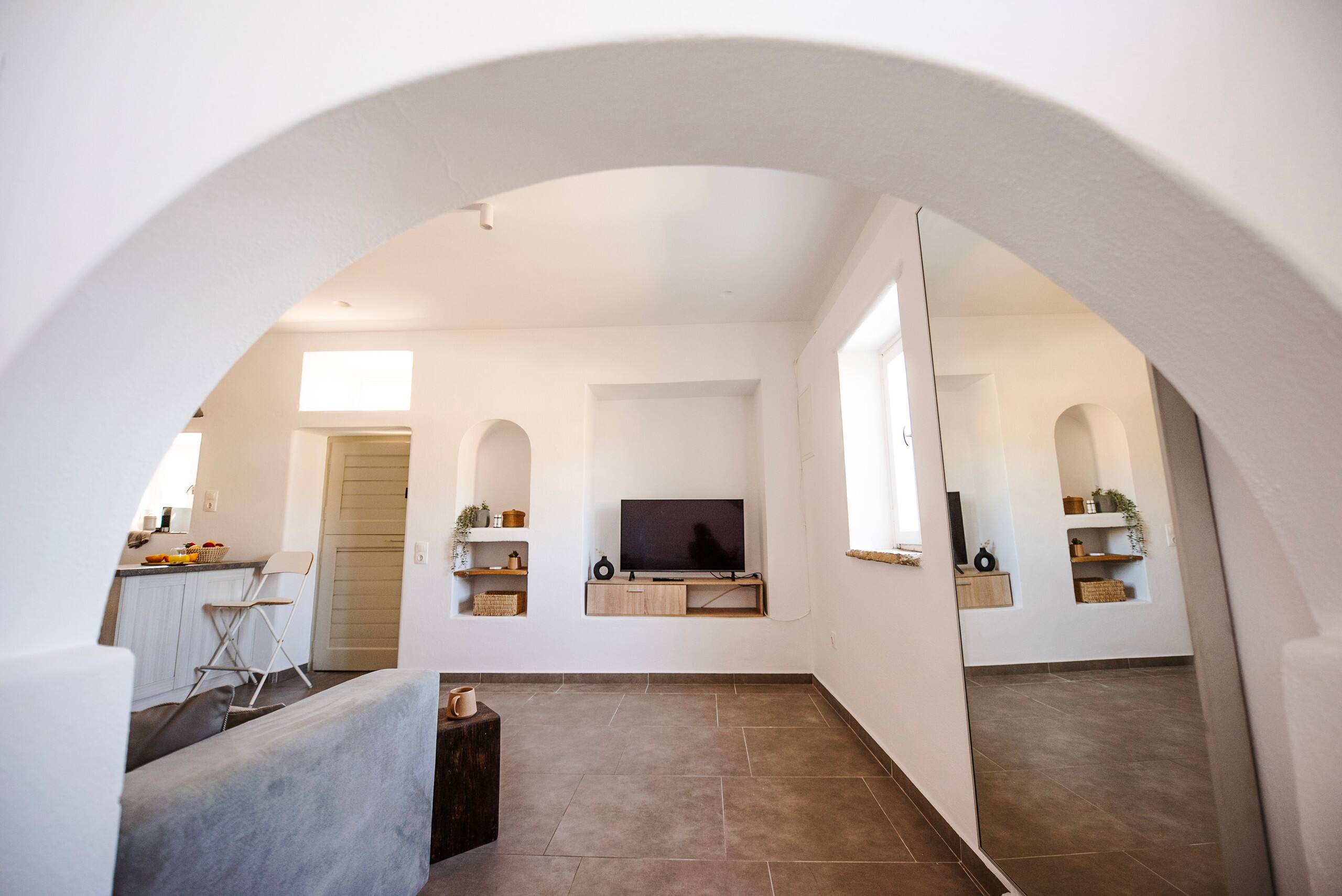 Little white house \nphiliris_mykonos 14