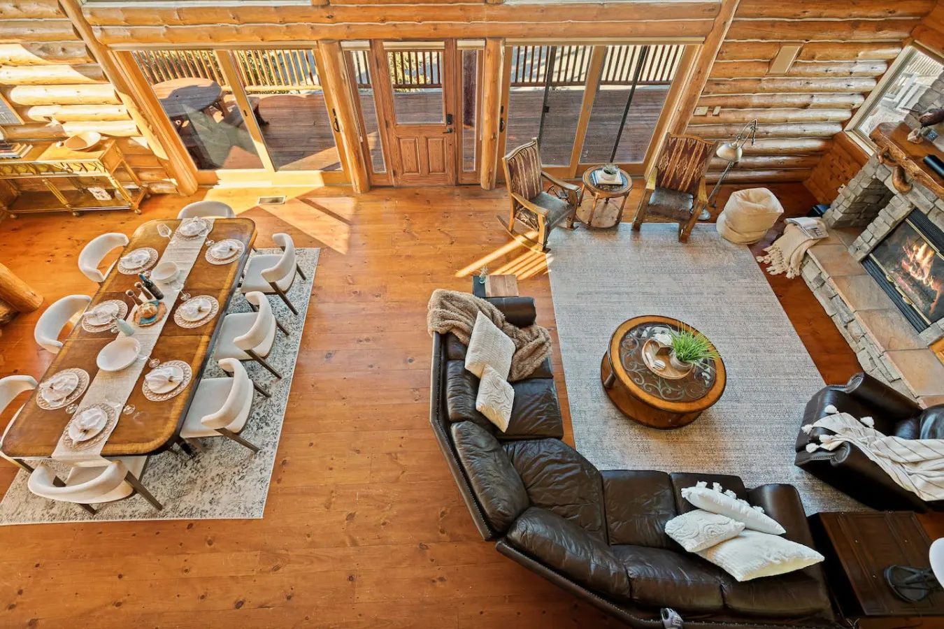 Hawk Ridge Chalet, Hot Tub, Views and Firepit 17