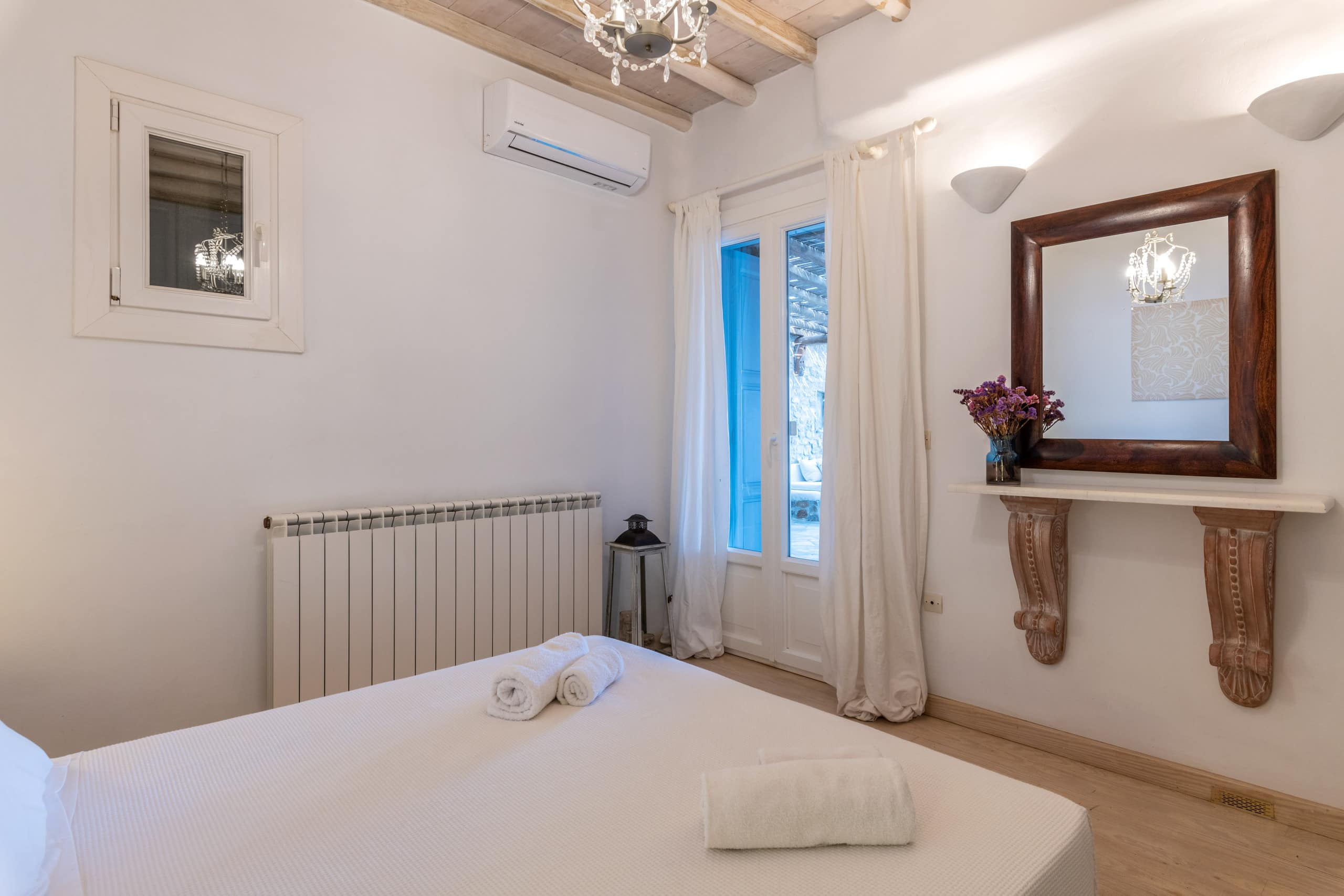 SUMMER MOOD VILLAS - 12 Bedrooms (24+4 people) 35