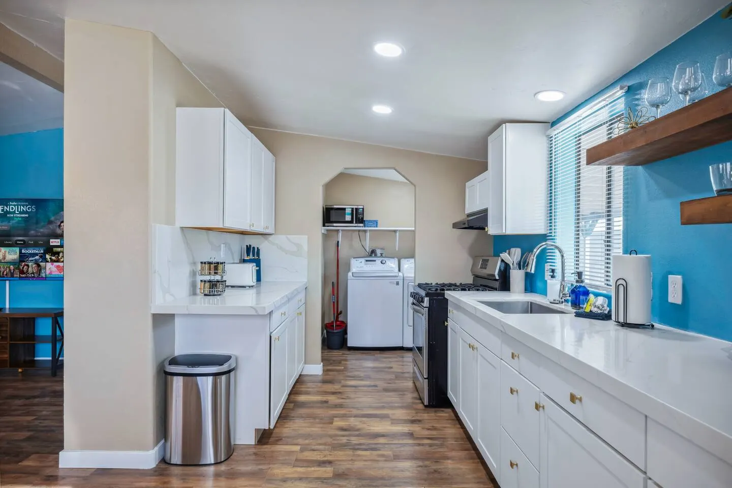 "Summer Breeze" Spa Games 2bd Sleeps 8 16