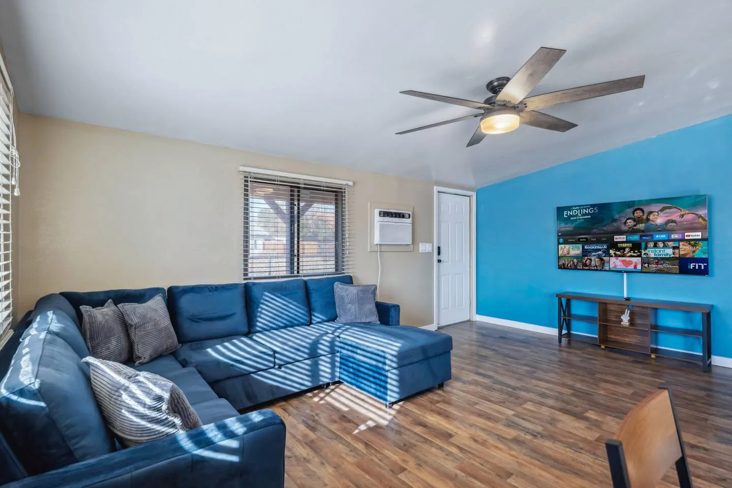 "Summer Breeze" Spa Games 2bd Sleeps 8 8