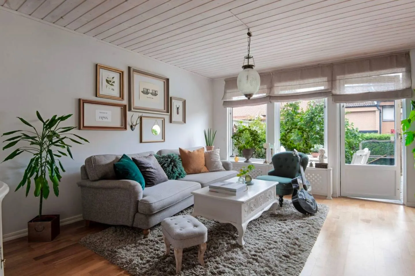 Workers 5BR 10 Beds 2 Bath All-inc 15