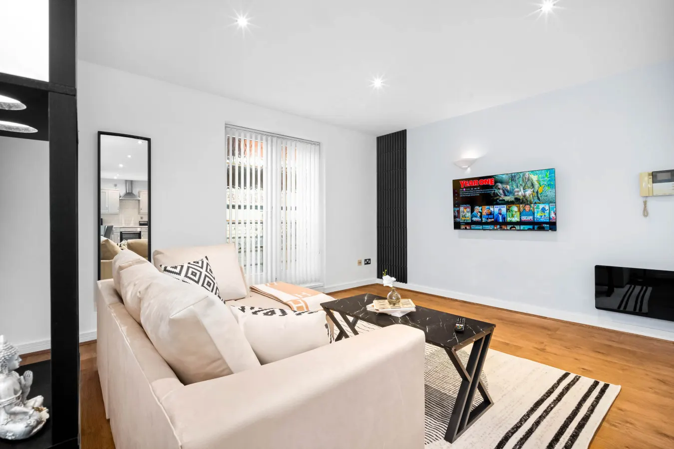 Modern 2 Bedroom Apartment - Jewellery Quarter - Netflix 2