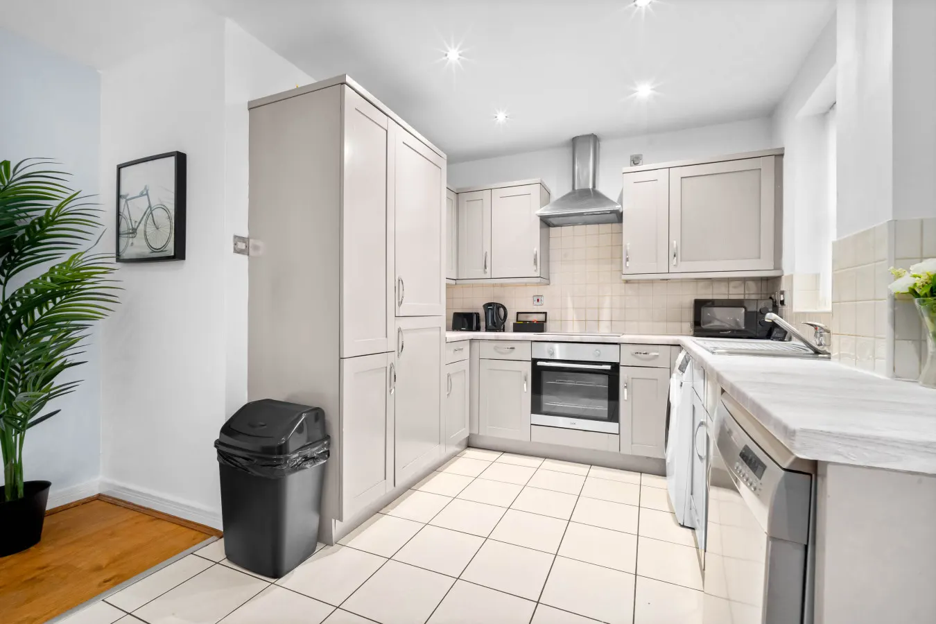 Modern 2 Bedroom Apartment - Jewellery Quarter - Netflix 12