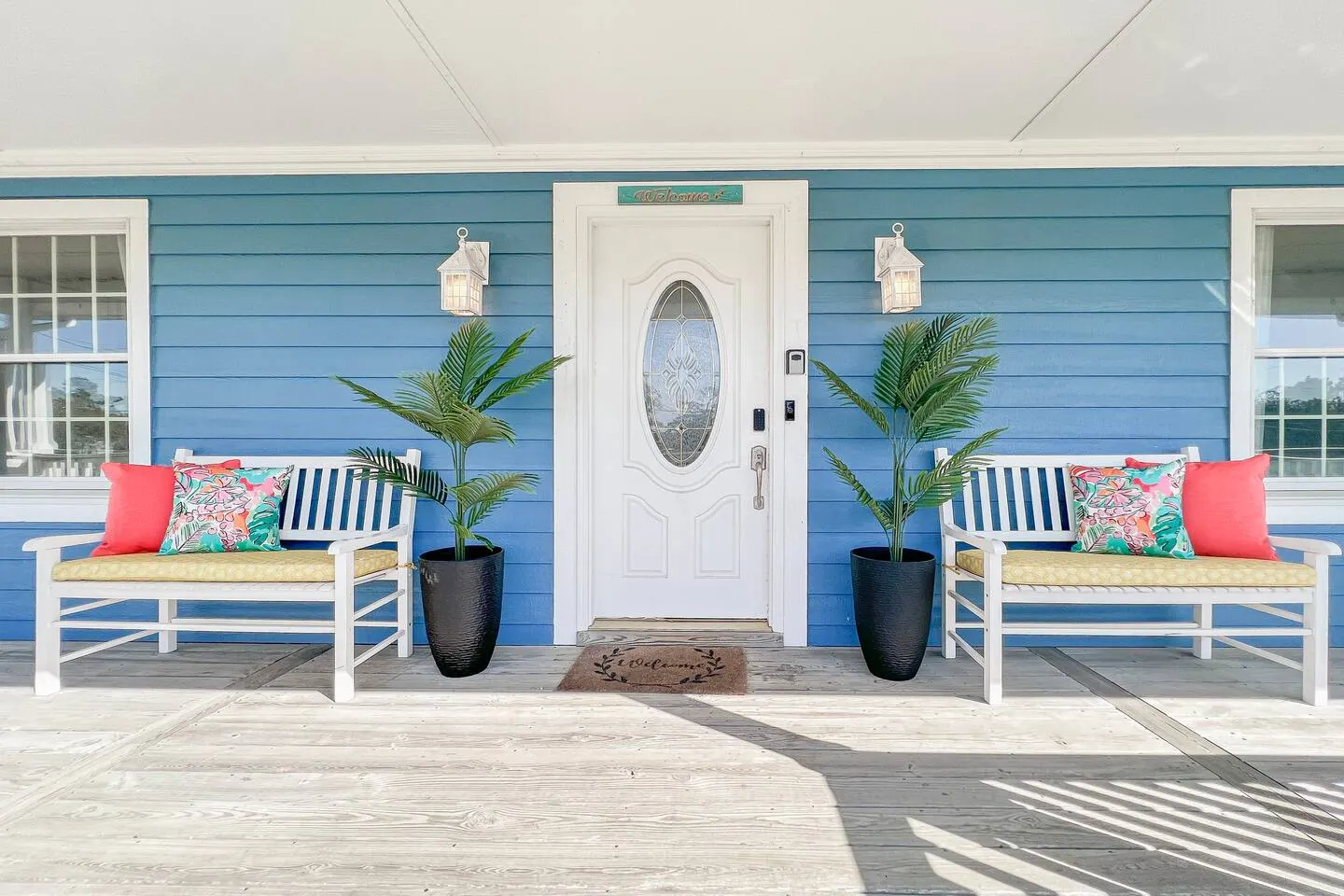 2 Mi to Beach Hot Tub Bright & Modern 8