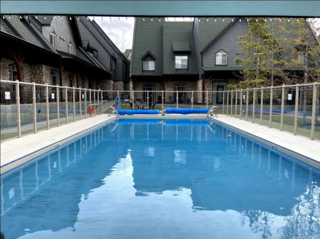 Pool & Hot Tub Access, Free Banff Park Pass 4
