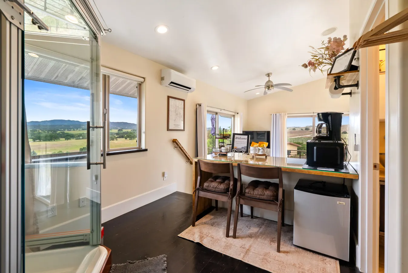 Sunset Vineyard Suite with EV Charger 6